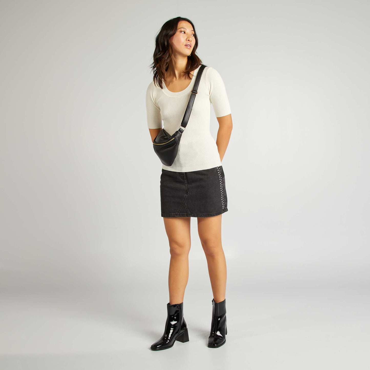 Mini skirt with metallic details GREY