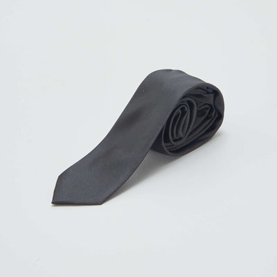 Plain textured tie Black