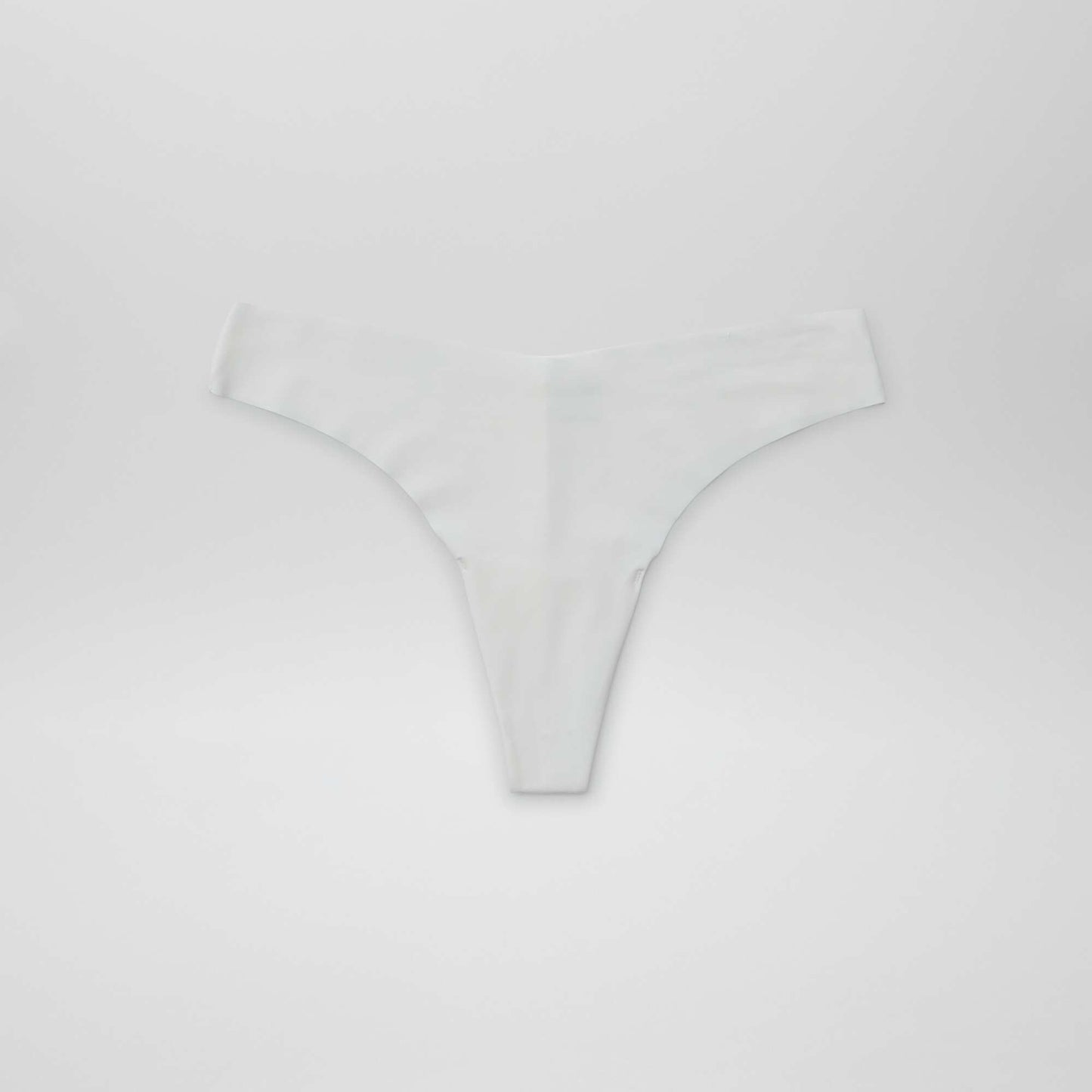 Pack of 2 pairs of seamless microfibre tanga briefs WHITE