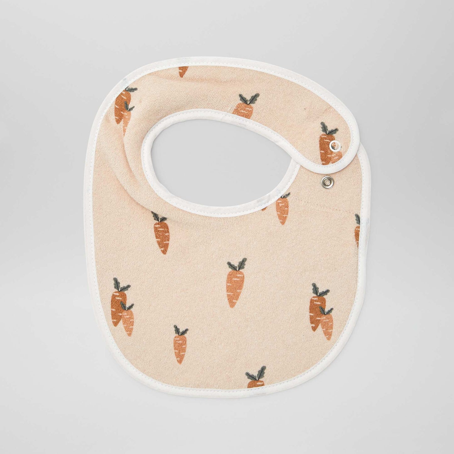 5 bibs with decorative prints and press-stud fastening BROWN