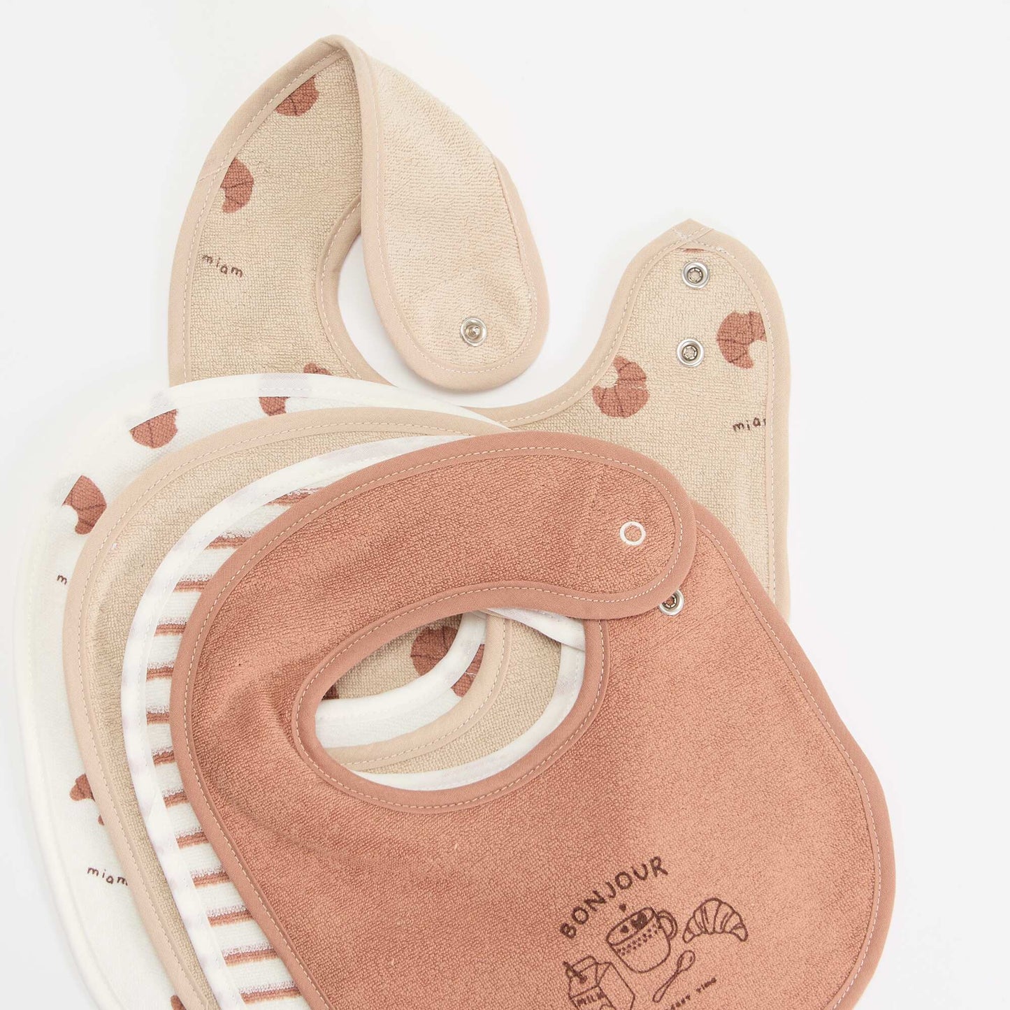 Set of 5 bibs with fun prints and snap closures BROWN
