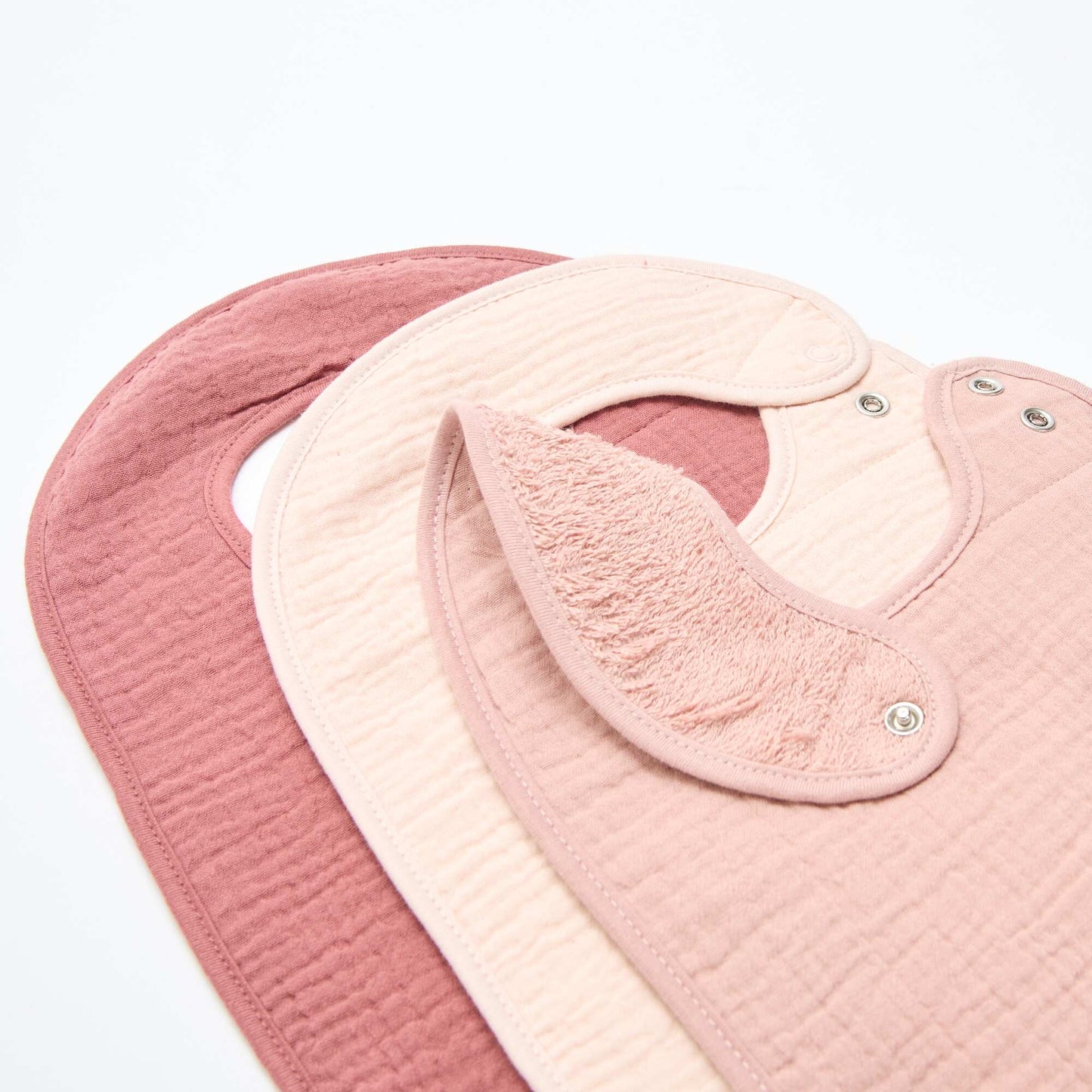 Set of 3 cotton gauze bibs with terry lining PINK