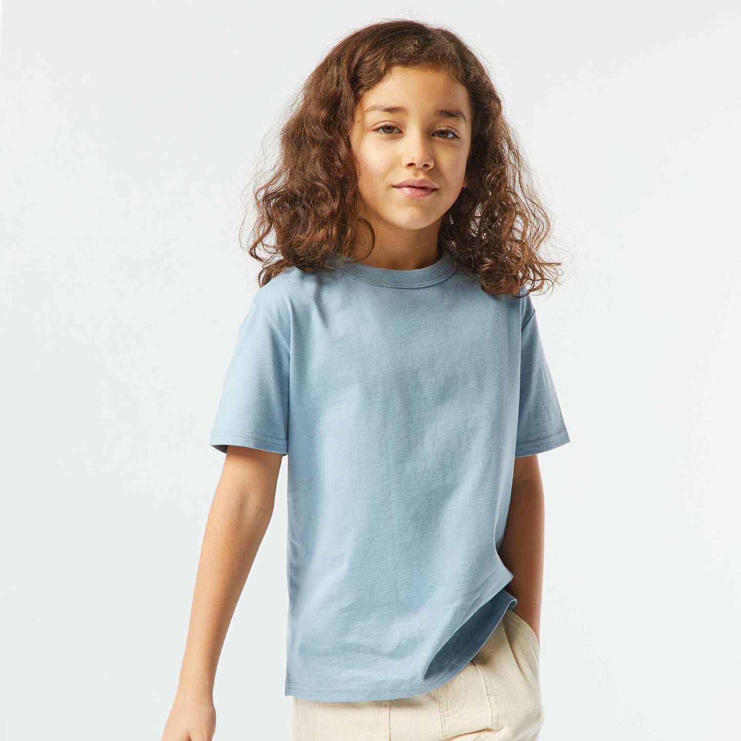 Basic short-sleeved T-shirt with round neck BLUE