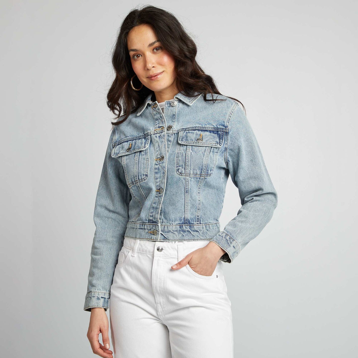 Long-sleeved denim jacket with flap breast pockets BLUE
