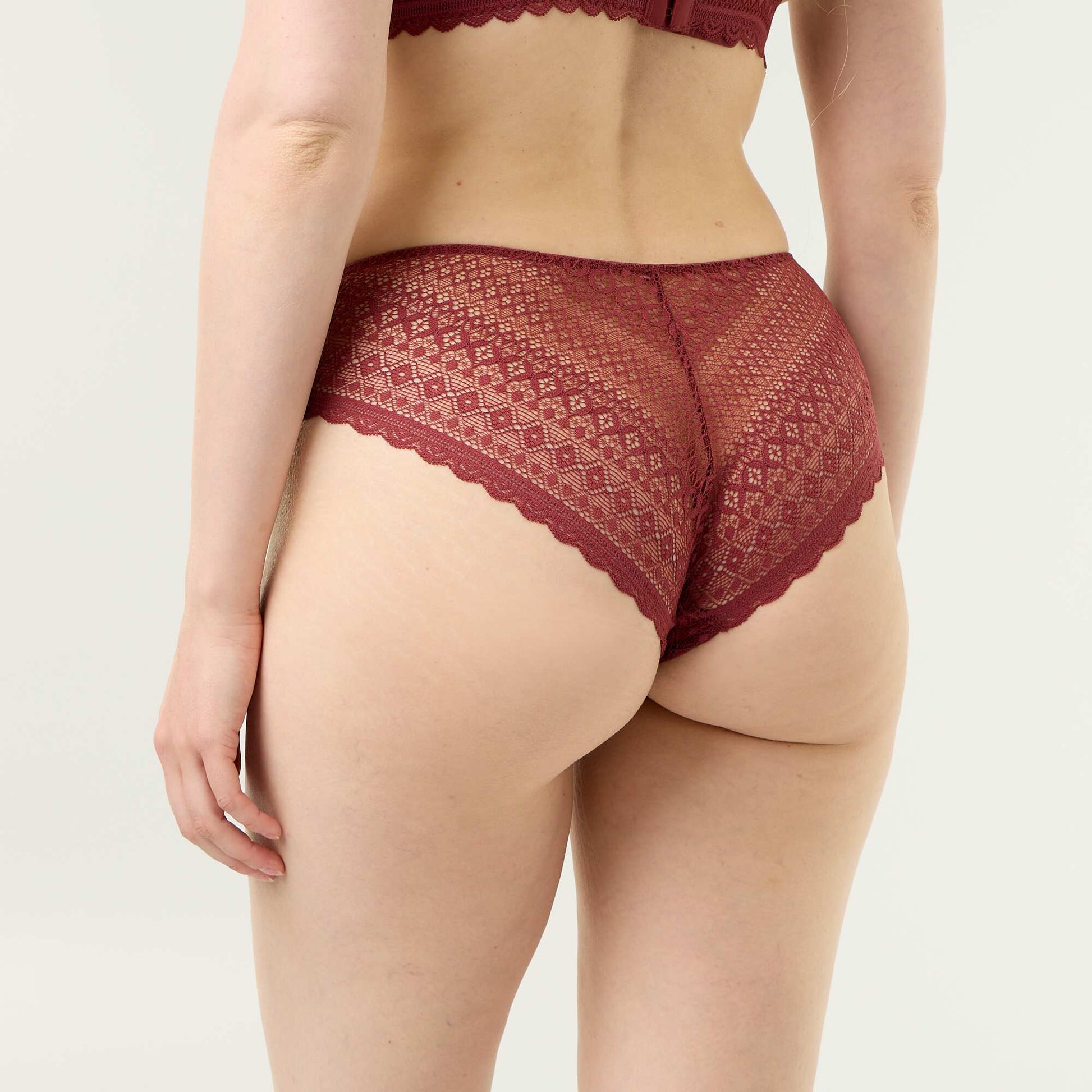 Lace shorty BURGUNDY