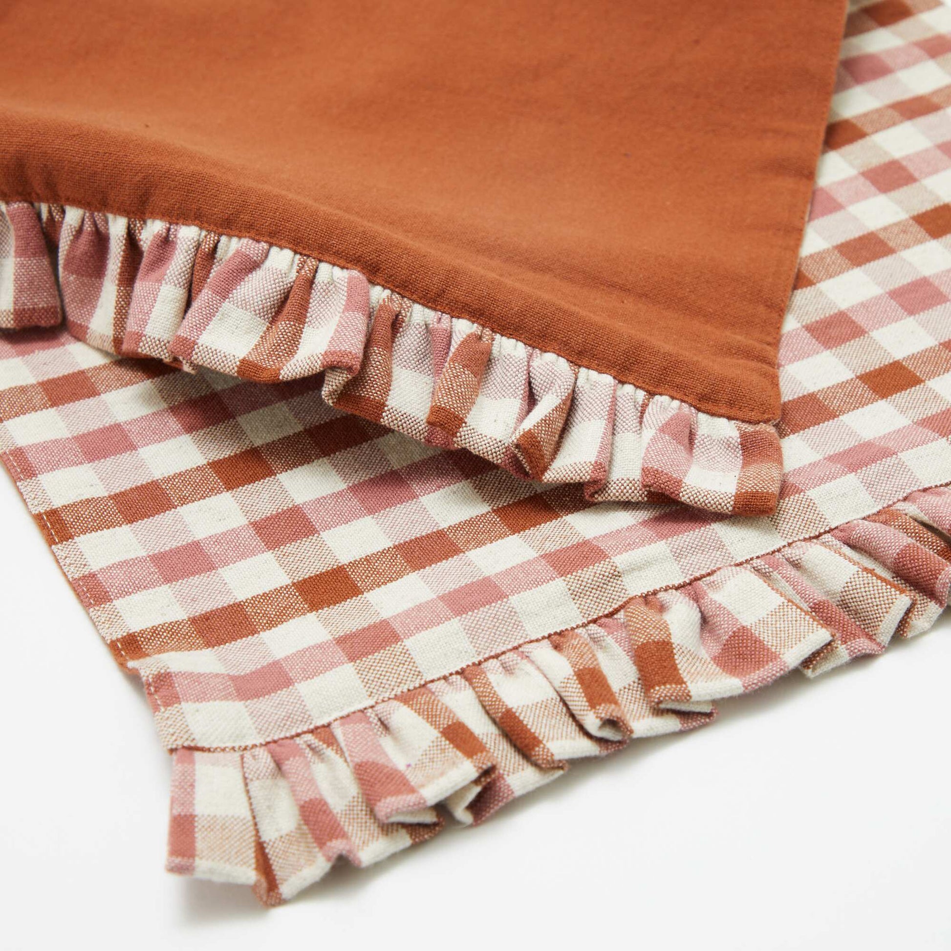 Set of 2 Placemats (32x45 cm) with Ruffles PINK