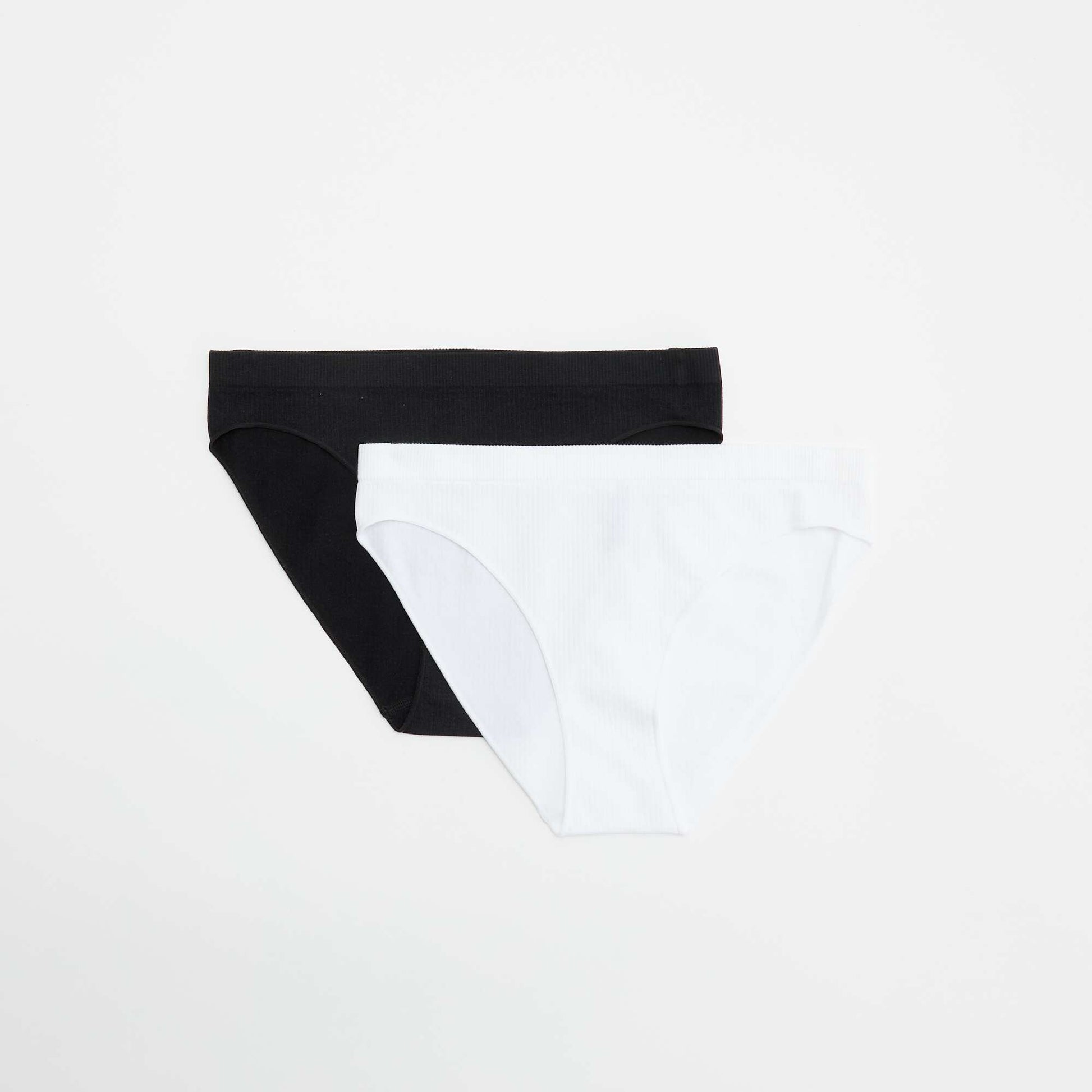 Pack of 2 pairs of plain briefs WHITE