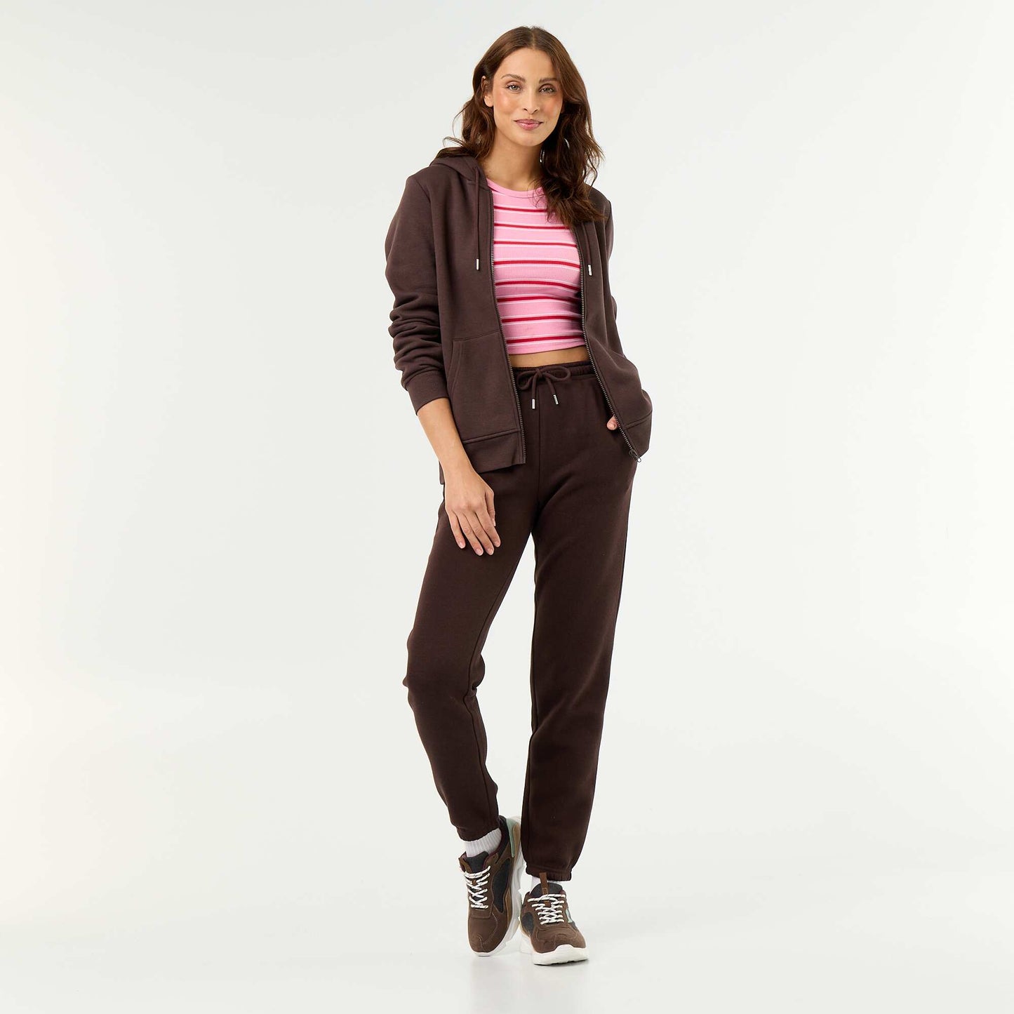 Standard Fit Sports Joggers BROWN