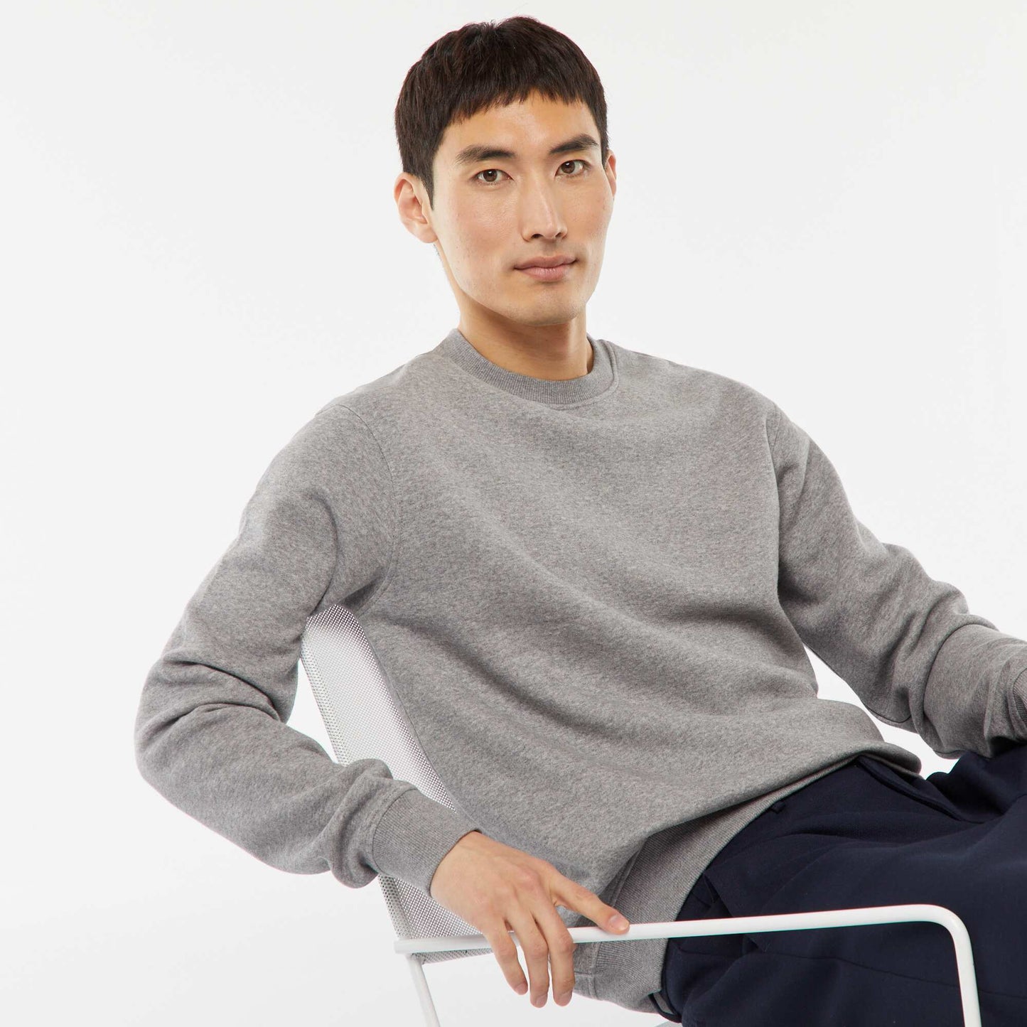 Plain Round-Neck Fleece Sweatshirt GREY
