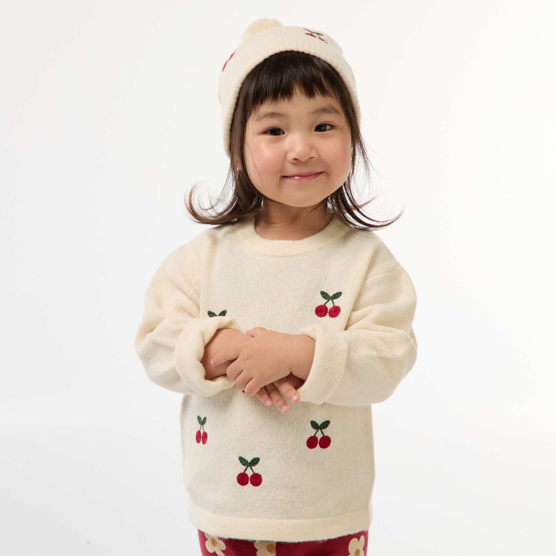Round Neck Sweater with Embroidery WHITE