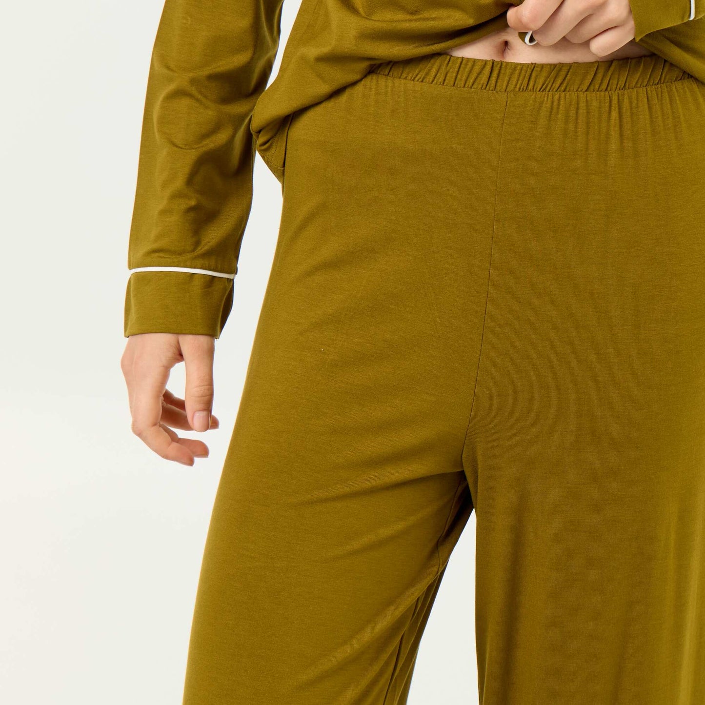 Soft Stretch Knit Long Pyjamas - 2-Piece Set GREEN
