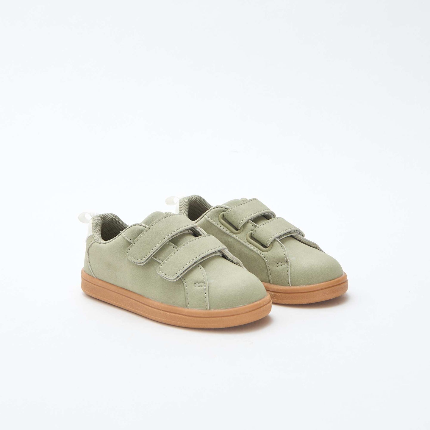 Two-tone faux suede low-top trainers with hook-and-loop strap GREEN