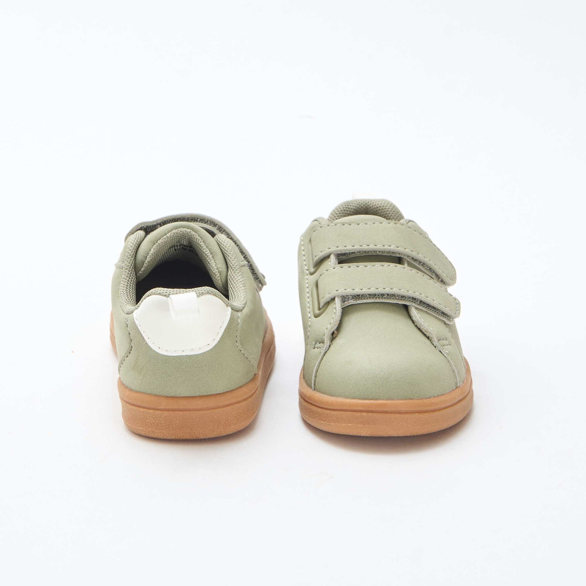 Two-tone faux suede low-top trainers with hook-and-loop strap GREEN
