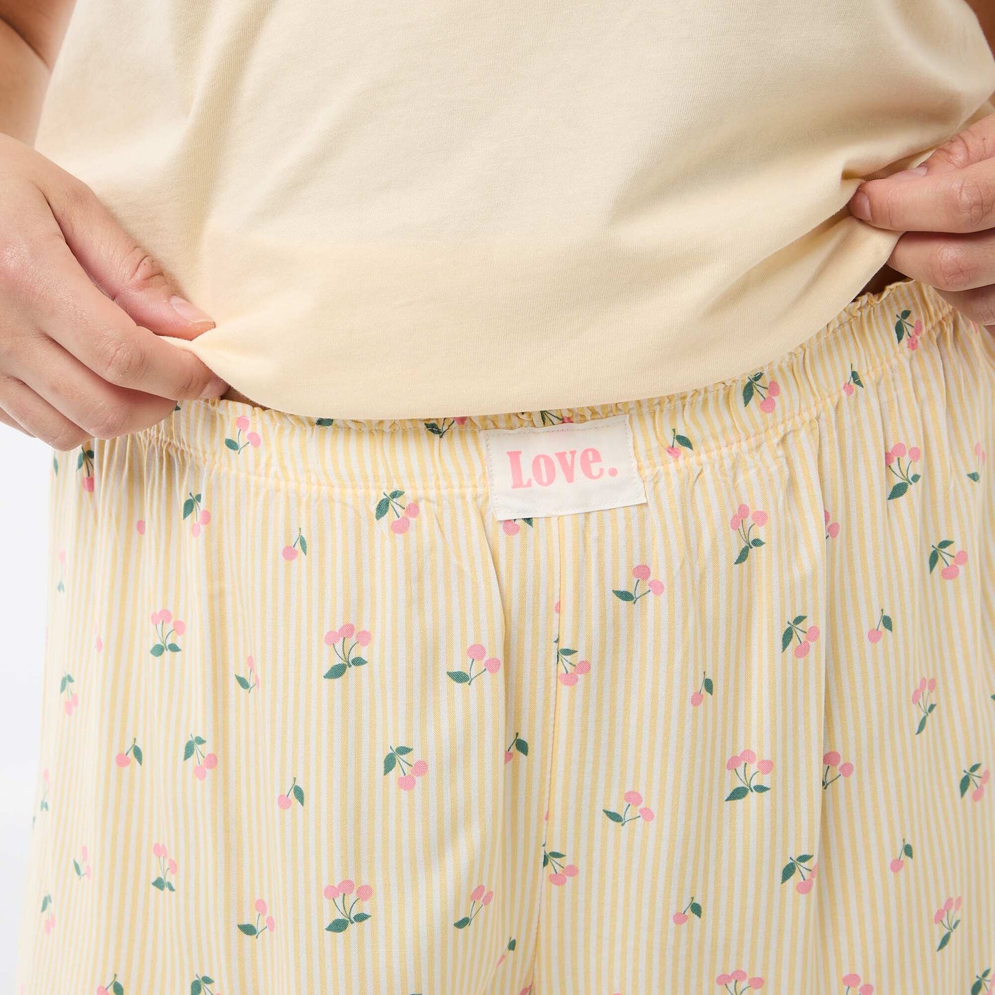 Short Pyjama Set T-shirt + Shorts - 2 pieces YELLOW
