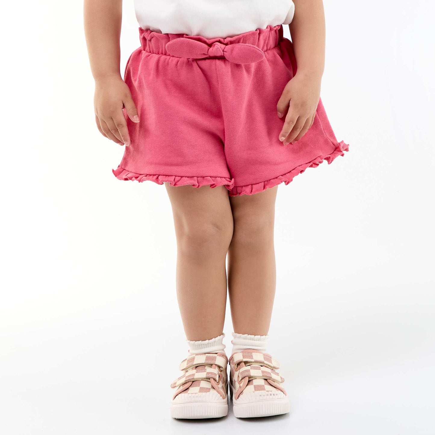 Ruffled shorts with waist tie FUCHSIA