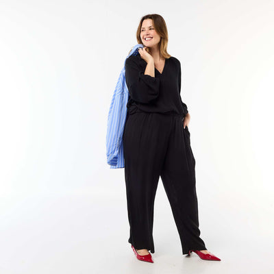 Wide-Leg Crepe Knit Pants BLACK