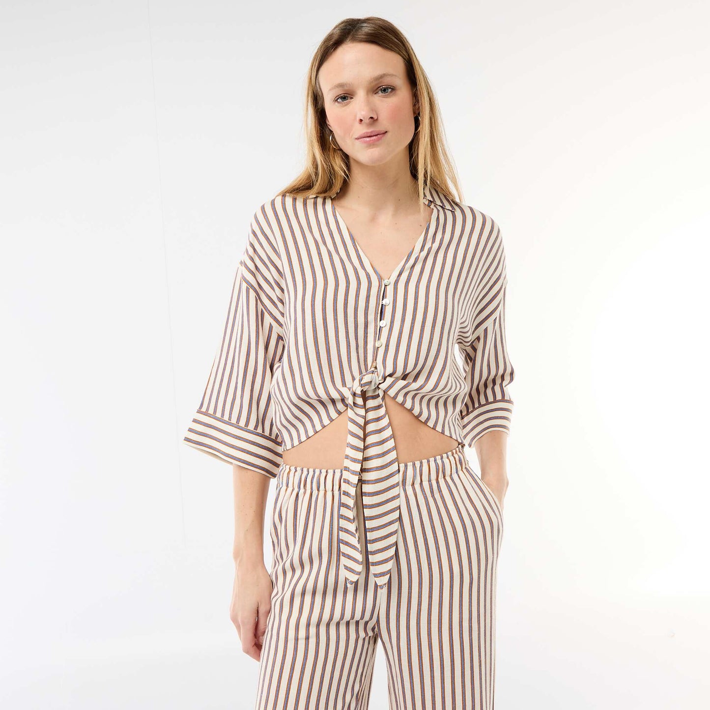 Oversized Cropped Tie-Front Shirt BEIGE