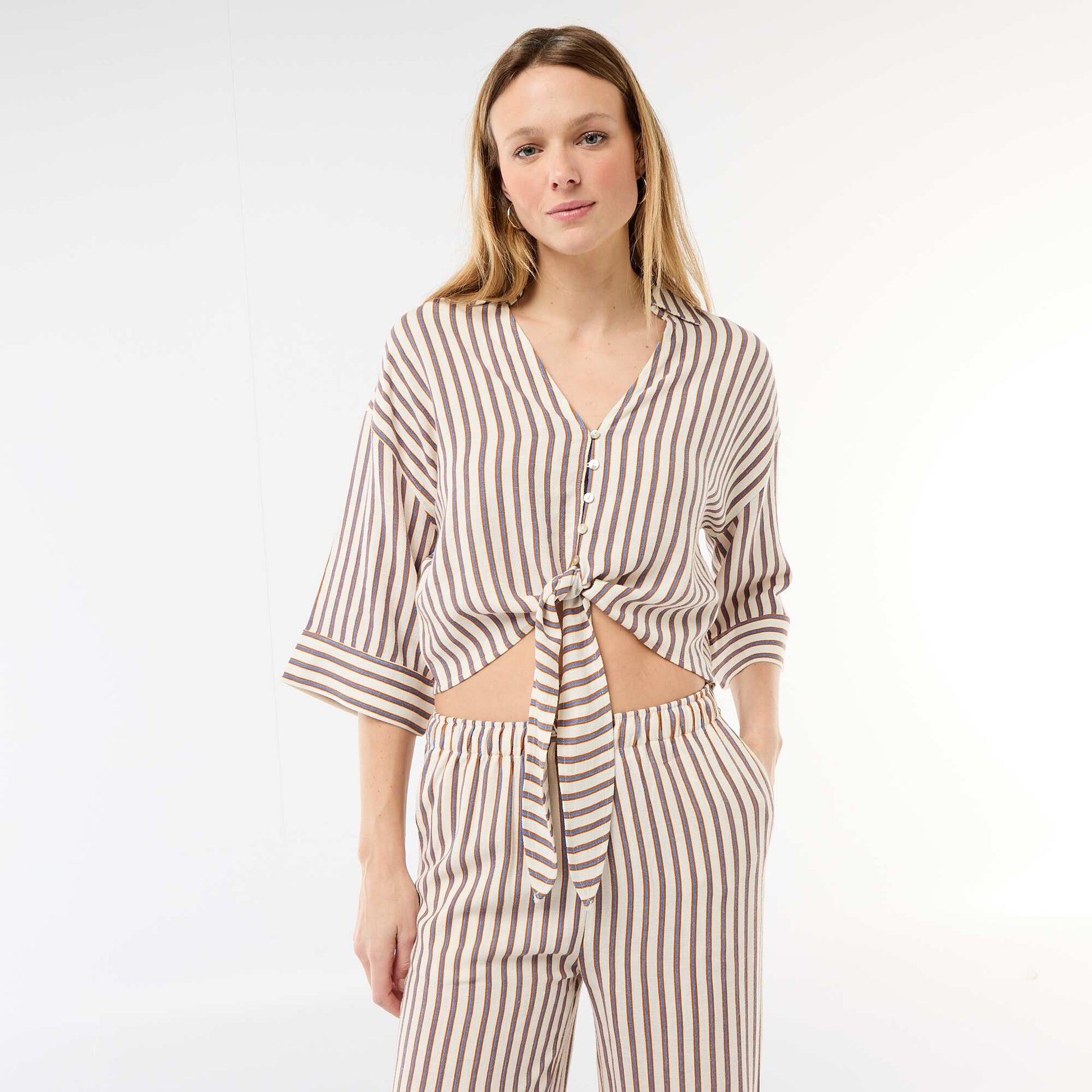 Oversized Cropped Tie-Front Shirt BEIGE