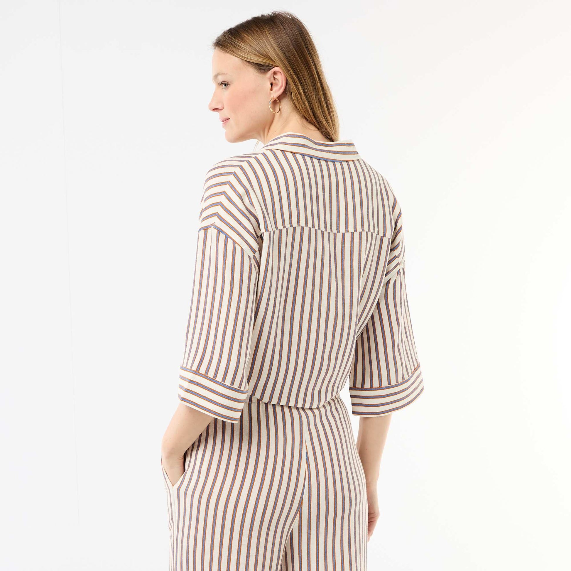 Oversized Cropped Tie-Front Shirt BEIGE