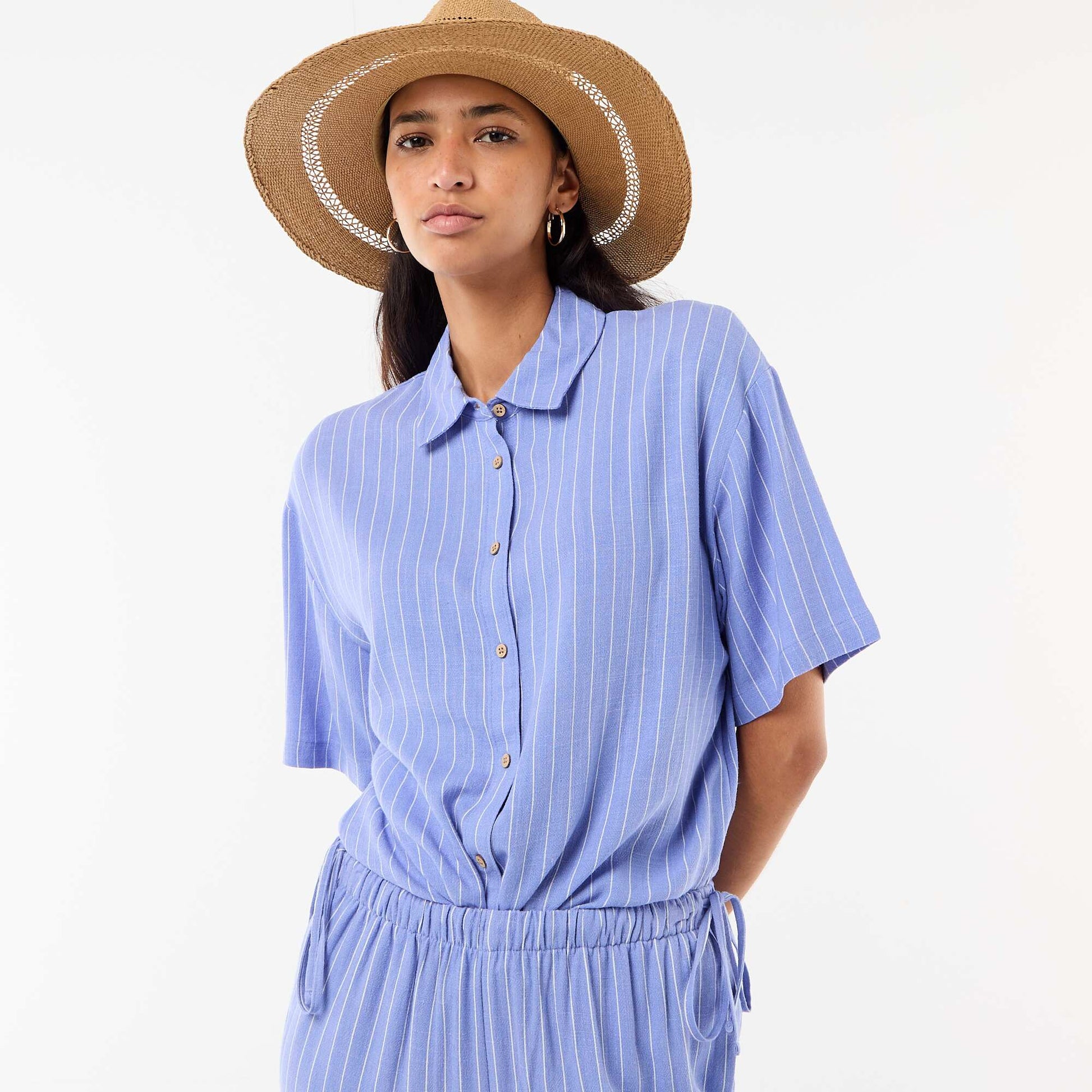 Short-Sleeved Solid Shirt BLUE