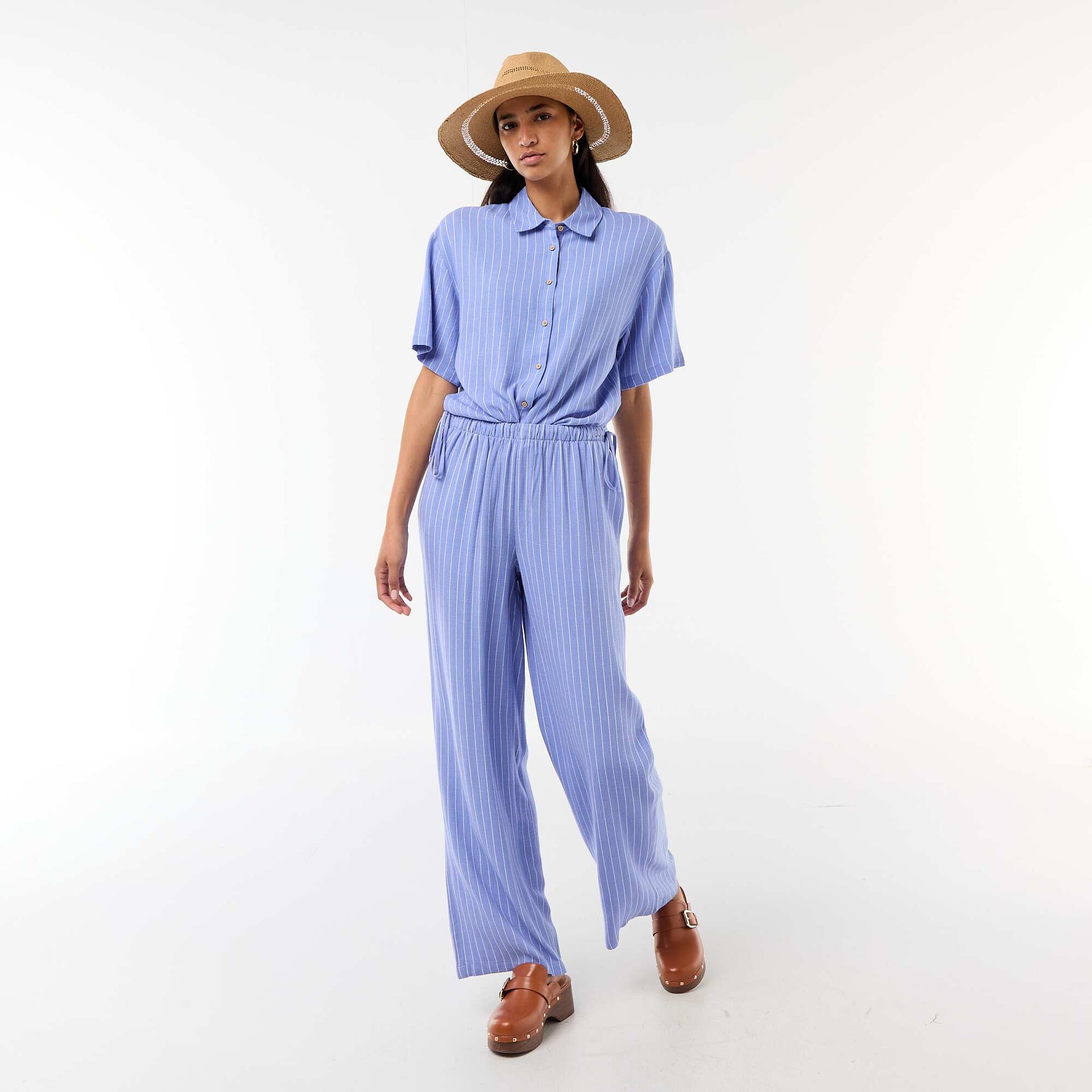 Short-Sleeved Solid Shirt BLUE