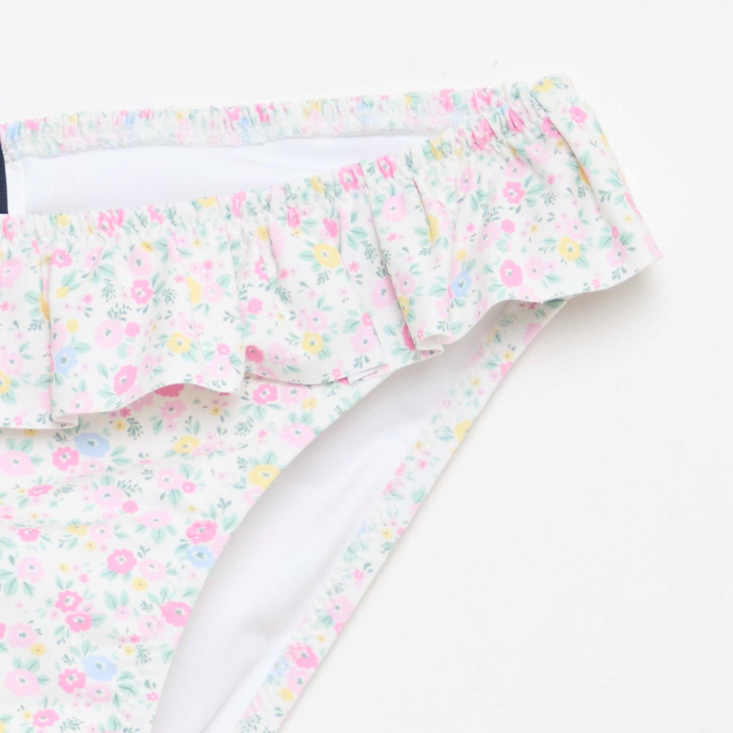 Floral Smocked 2-Piece Swimsuit WHITE