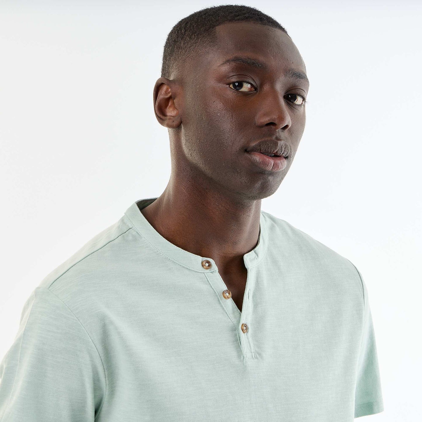 Short-Sleeved Tunisian Collar T-Shirt BLUE