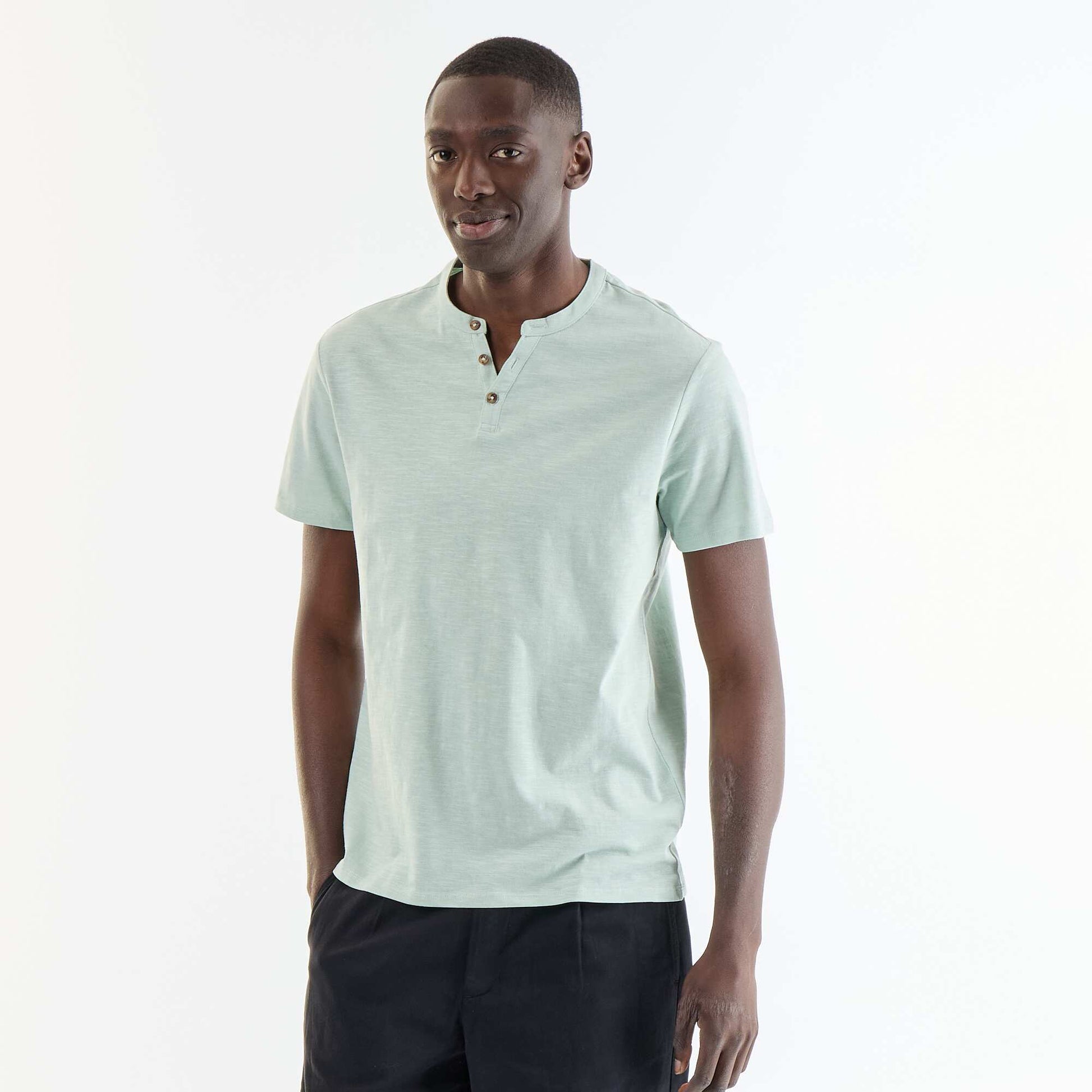 Short-Sleeved Tunisian Collar T-Shirt BLUE