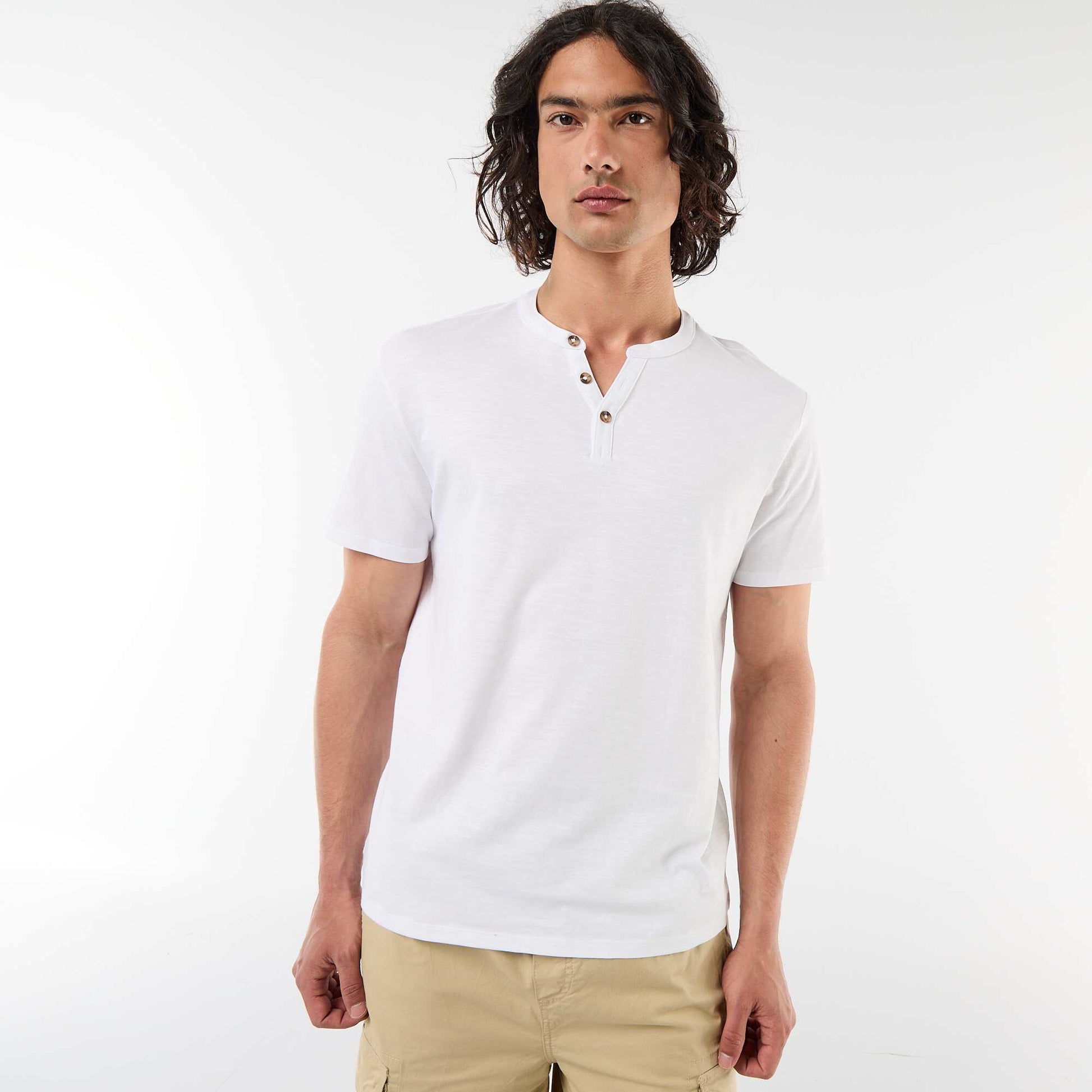 Short-Sleeved Tunisian Collar T-Shirt WHITE