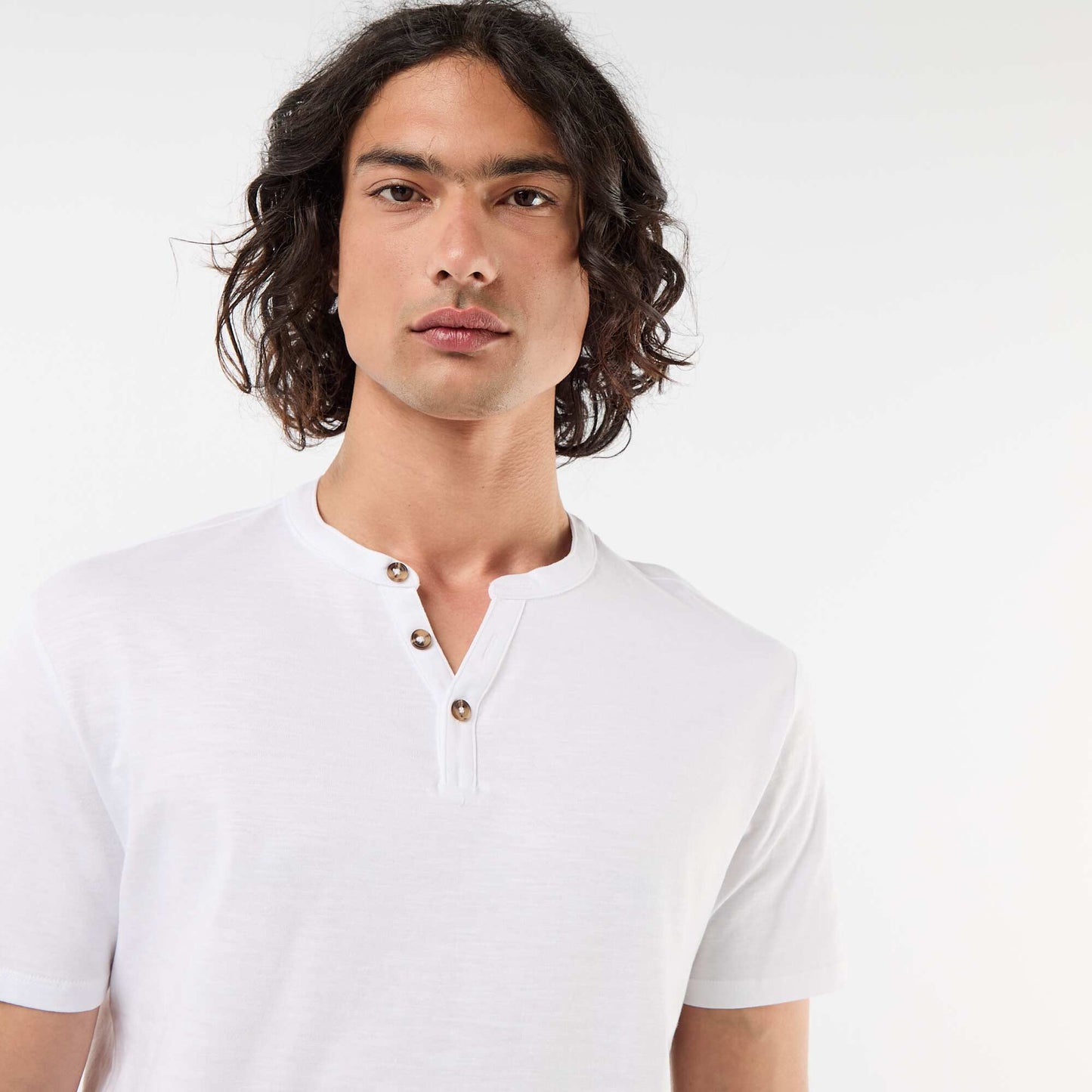Short-Sleeved Tunisian Collar T-Shirt WHITE