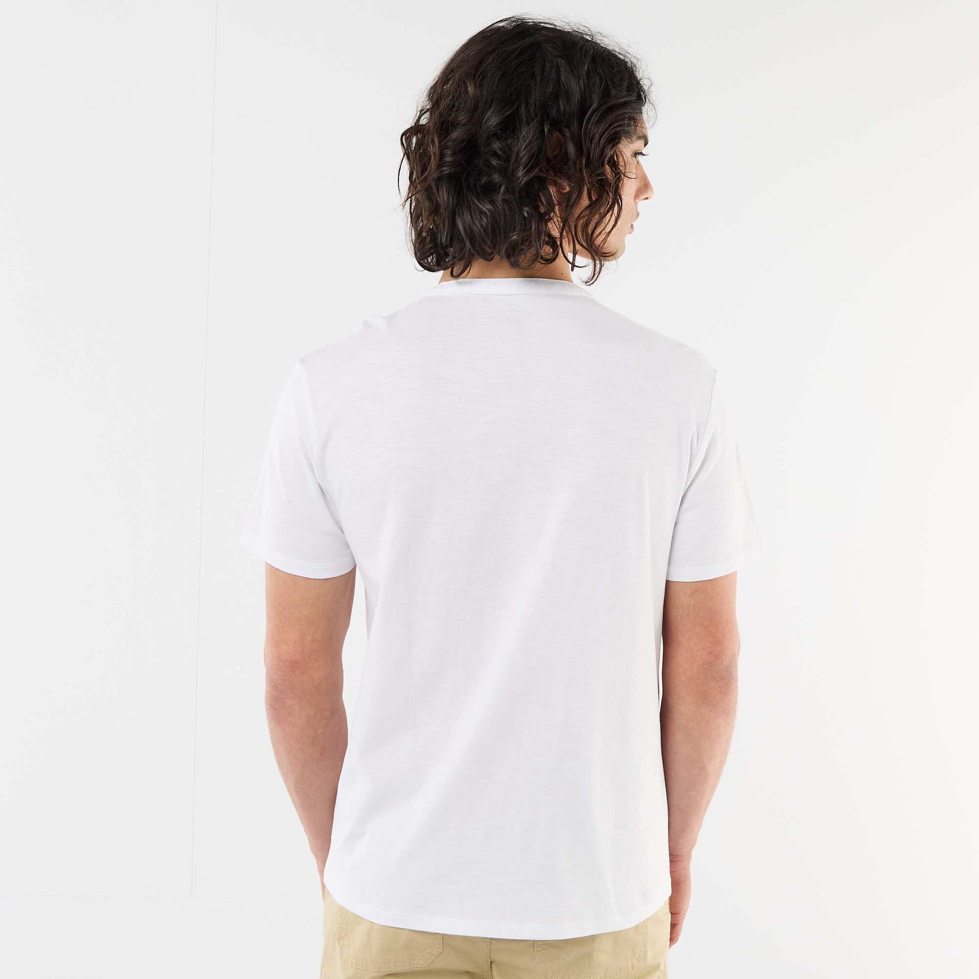 Short-Sleeved Tunisian Collar T-Shirt WHITE