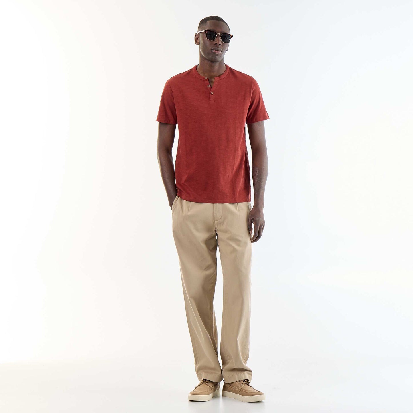 Short-Sleeved Tunisian Collar T-Shirt RED