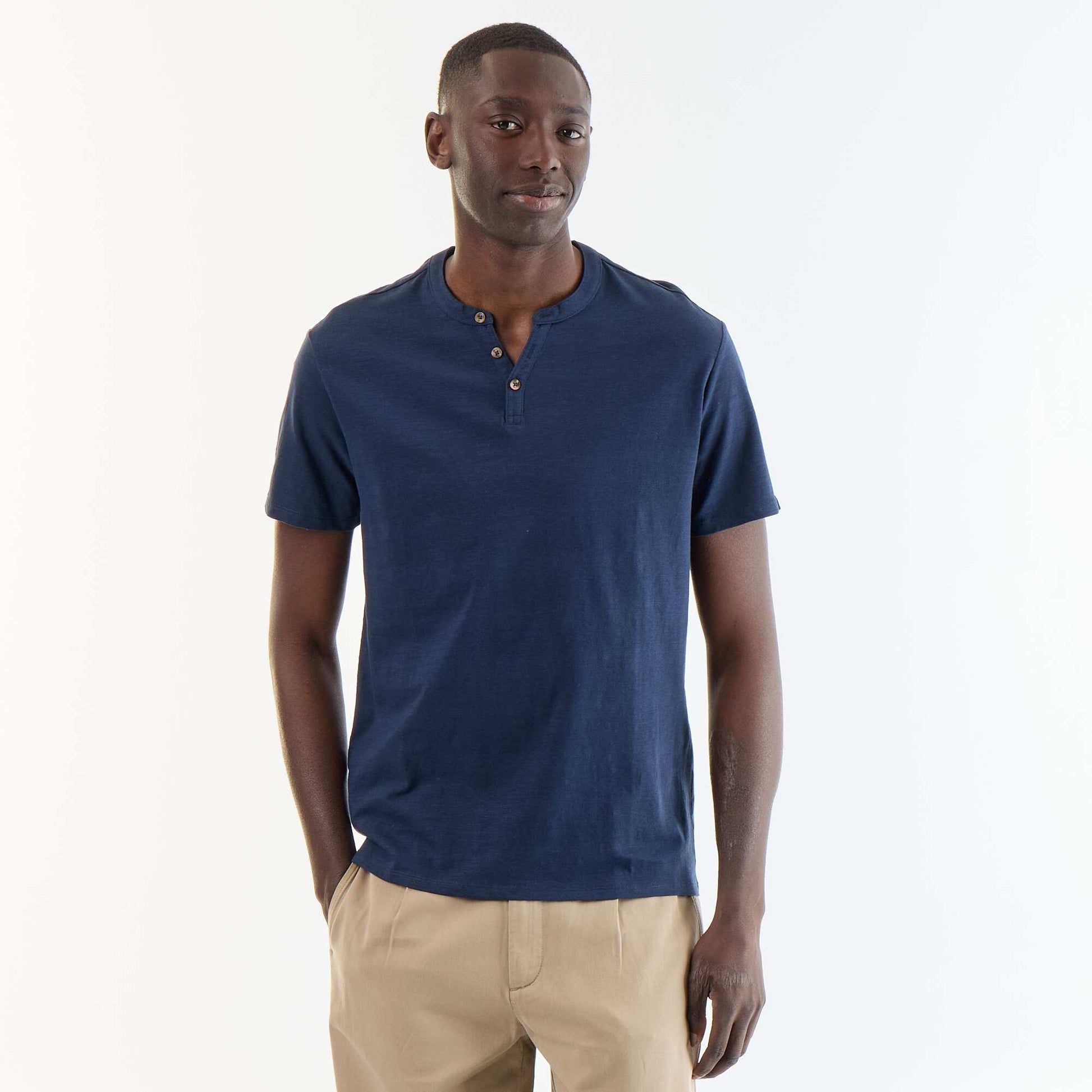 Short-Sleeved Tunisian Collar T-Shirt BLACK