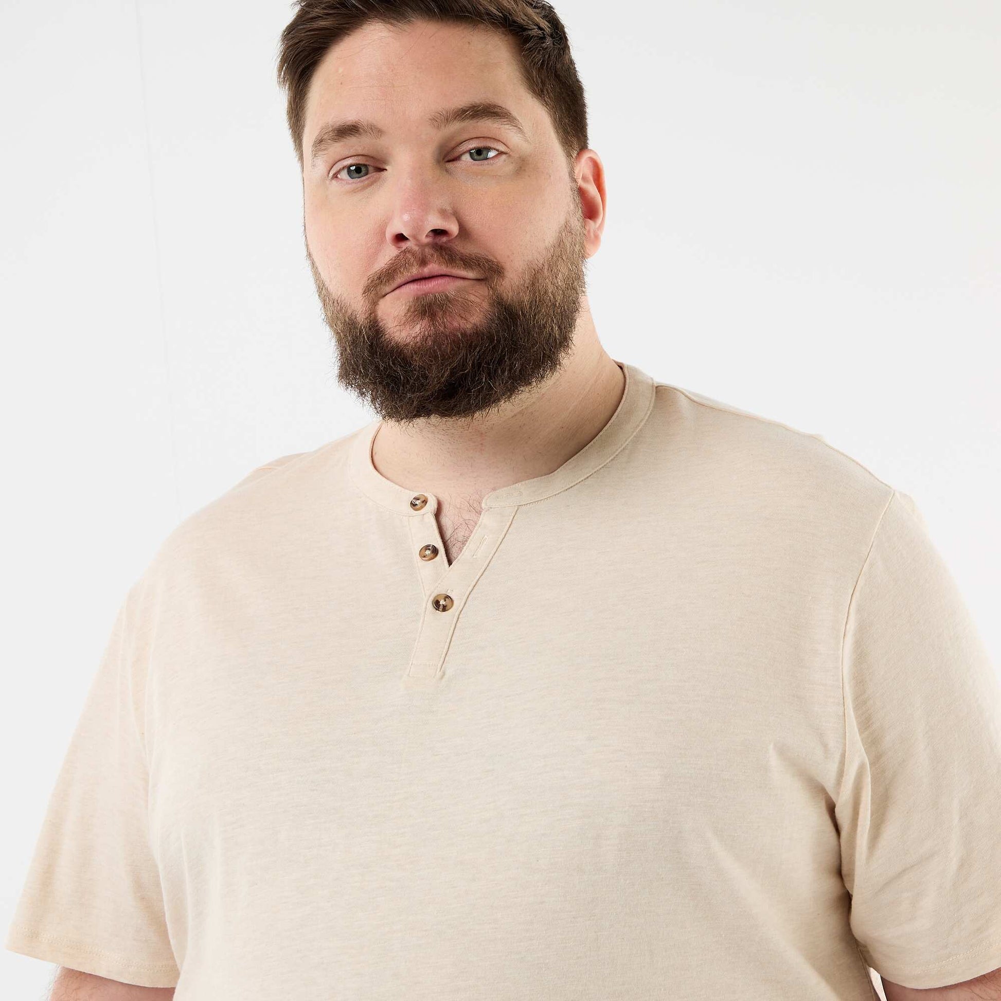 Jersey T-shirt with Henley collar and short sleeves BEIGE