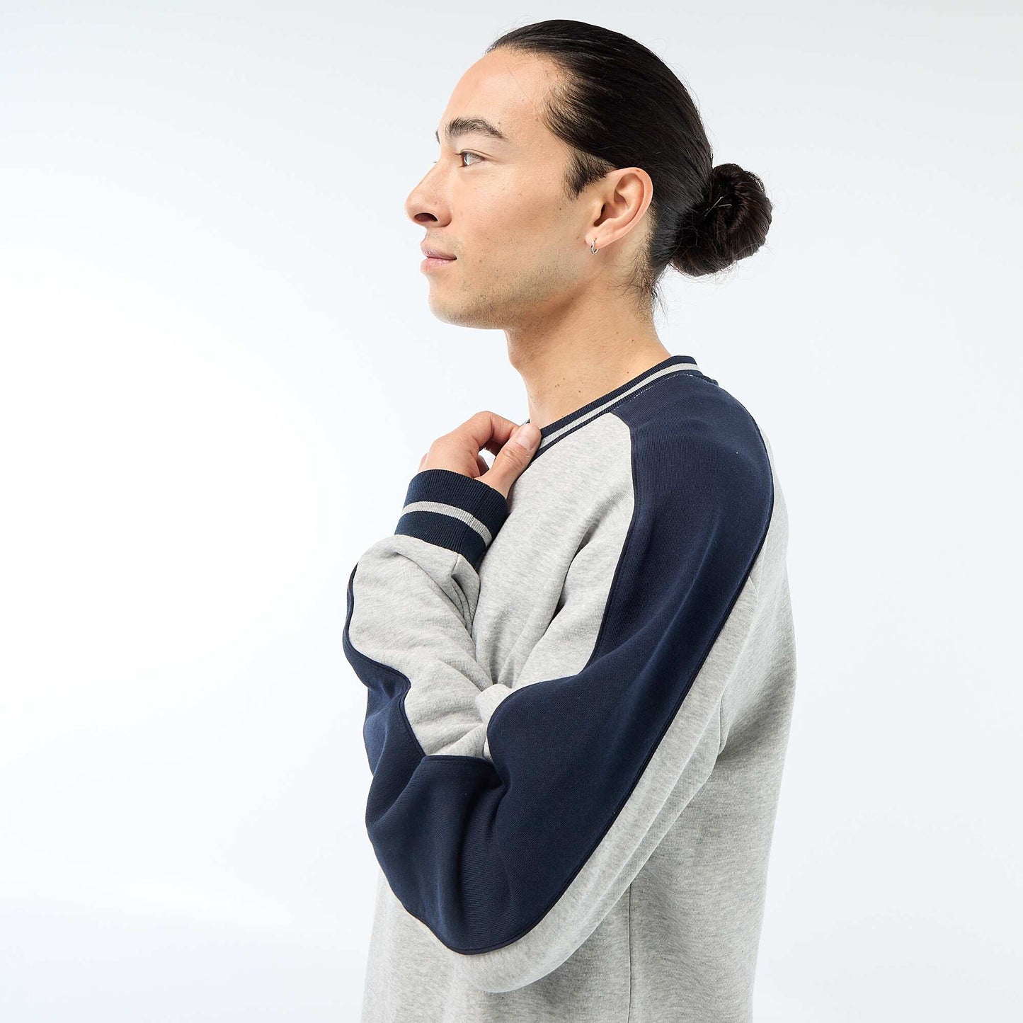 French Terry V-Neck Sweatshirt GREY