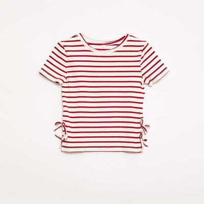 Plain T-shirt with Decorative Knots RED