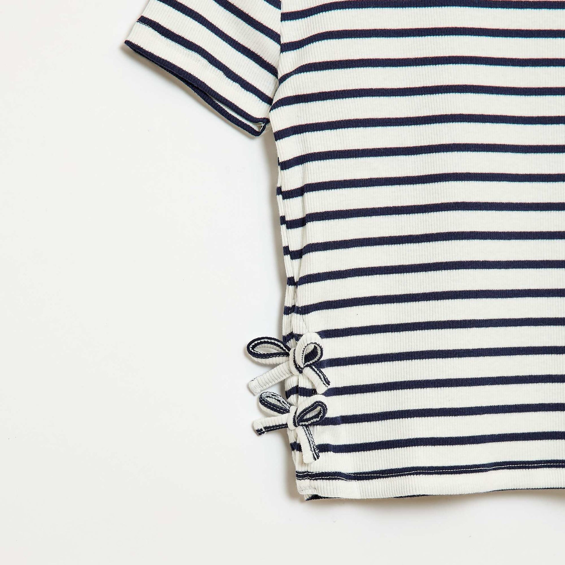 Plain T-shirt with Decorative Knots BLUE