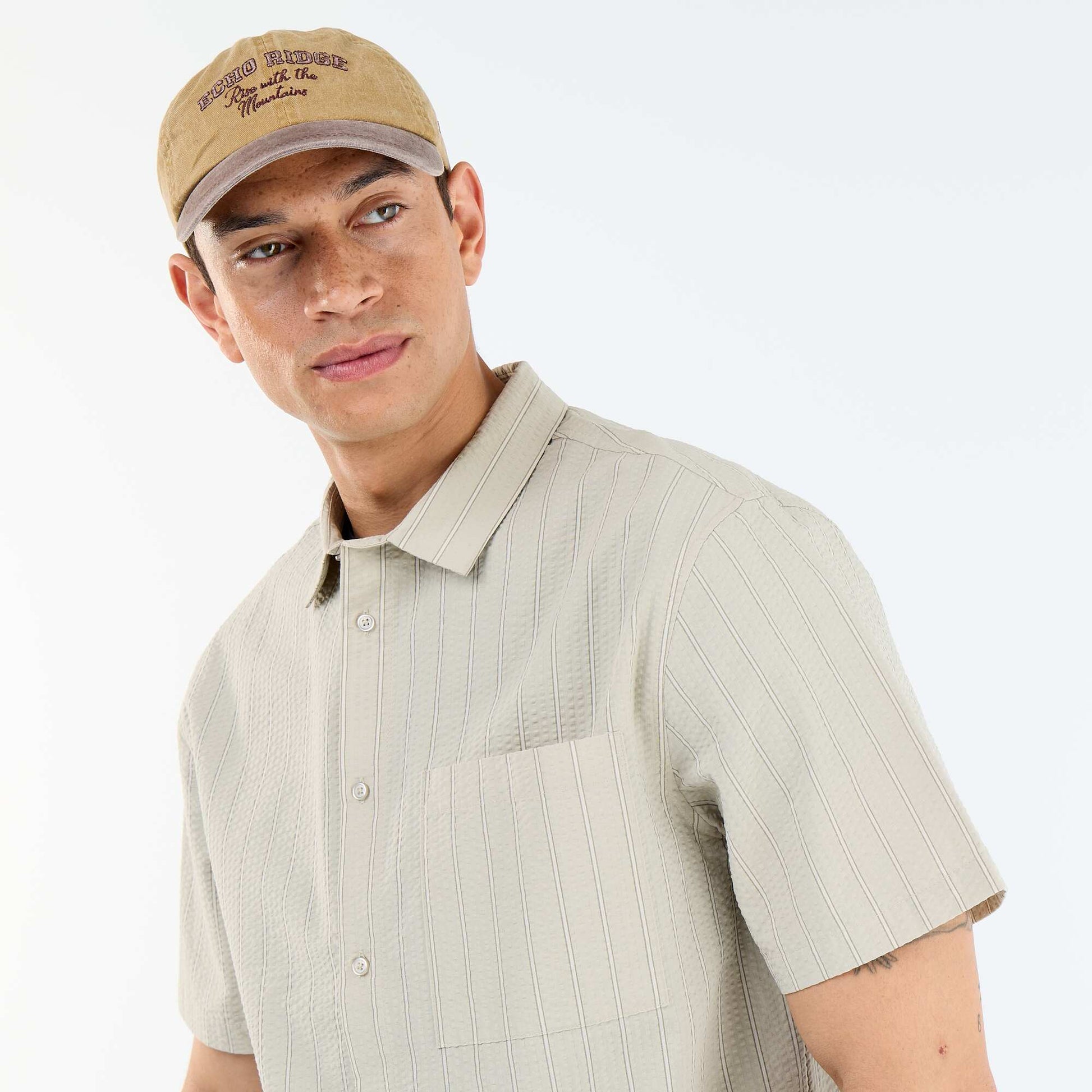 Short-sleeved striped shirt GREEN