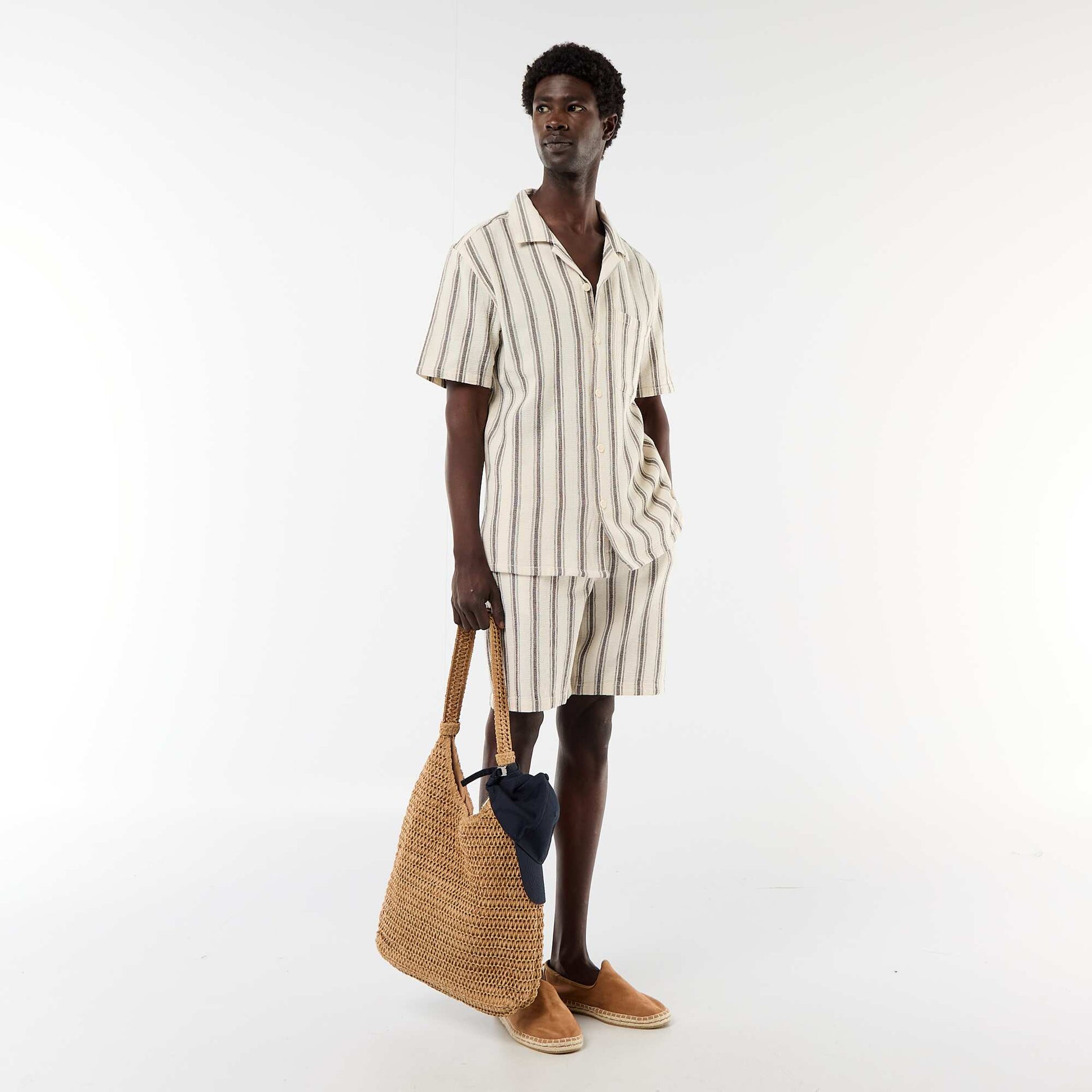 Revere Collar Short-Sleeved Shirt WHITE