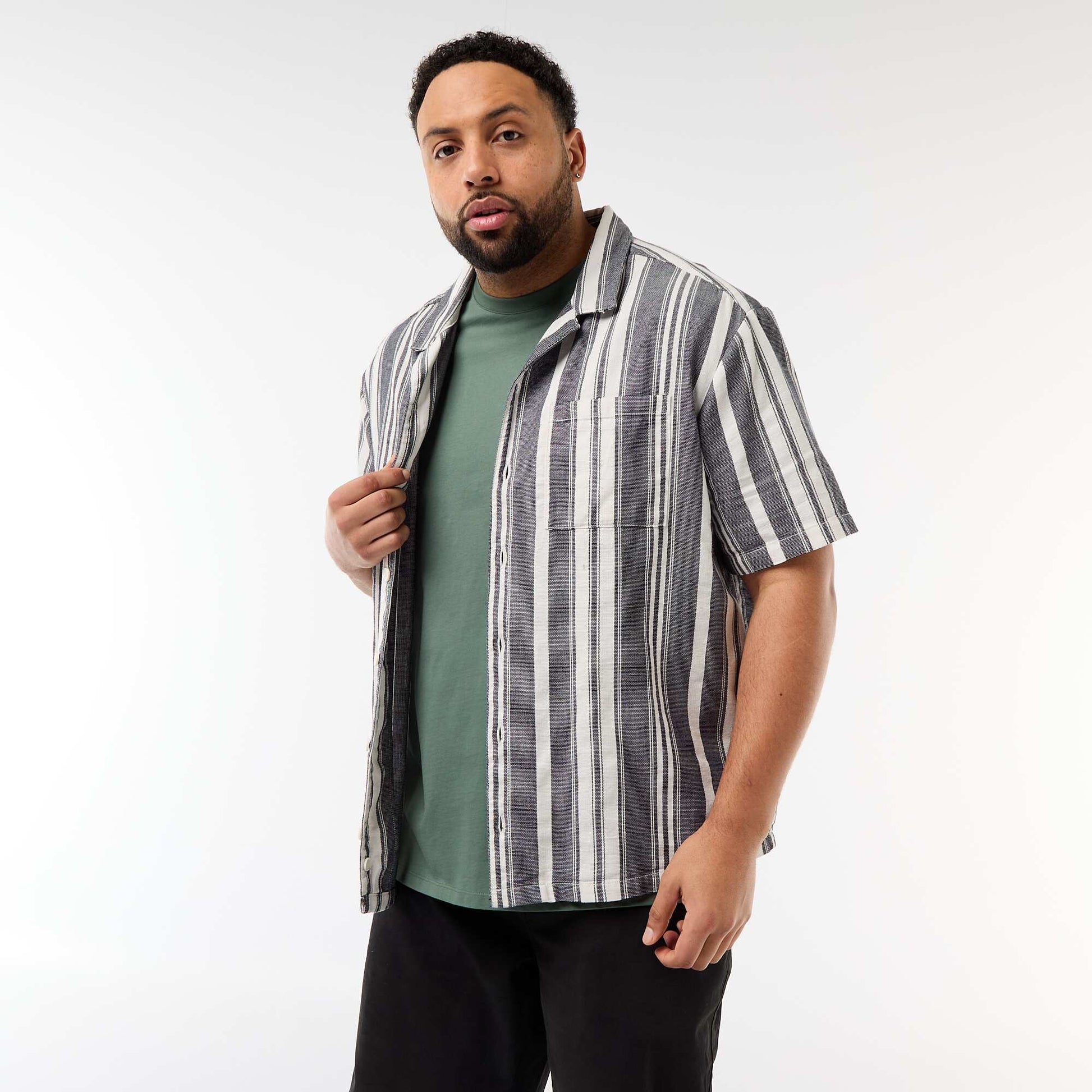 Striped Short-Sleeve Shirt BLACK