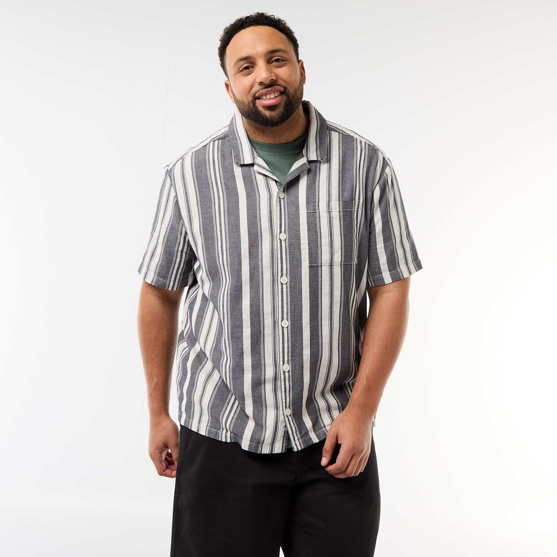 Striped Short-Sleeve Shirt BLACK