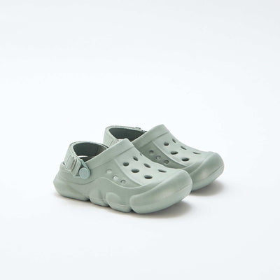 Solid Beach Closed-Toe Mules GREEN