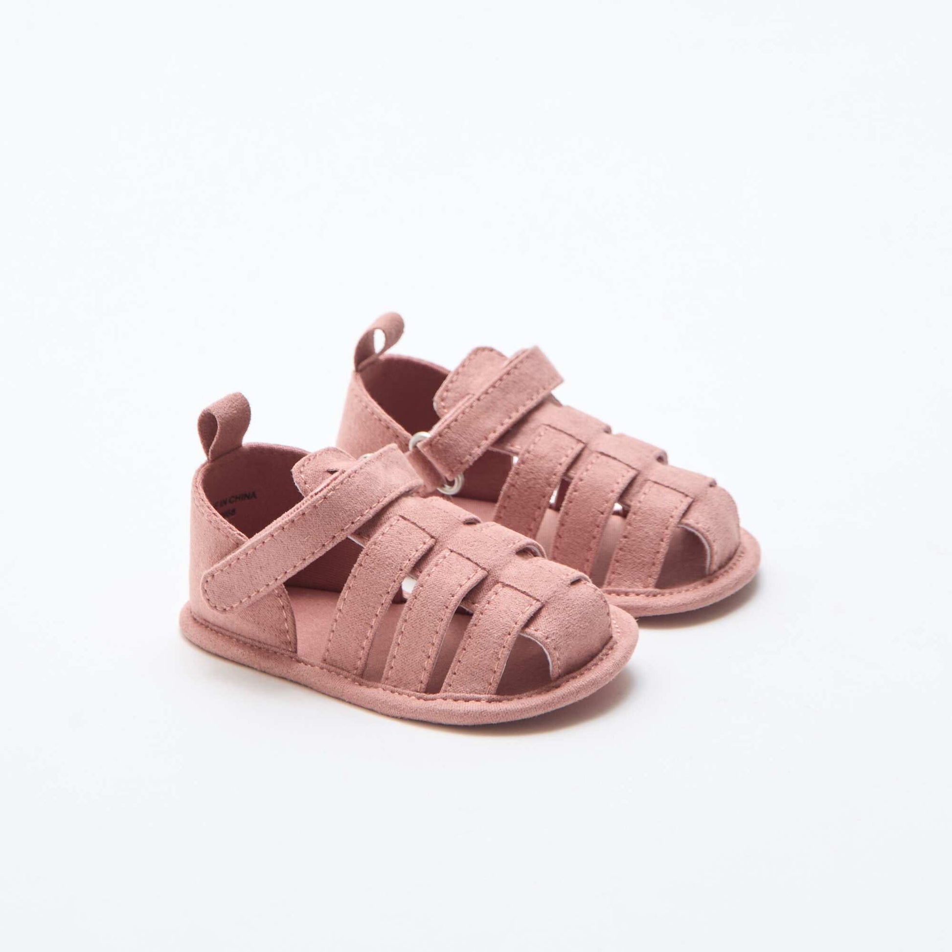 Pair of sandals with hook and loop fasteners PINK