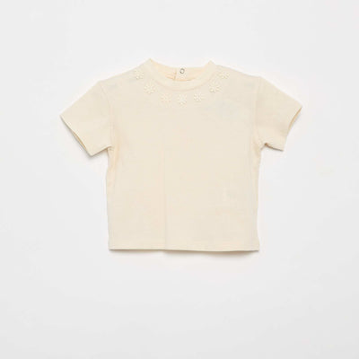 Solid T-shirt with fancy floral collar BEIGE
