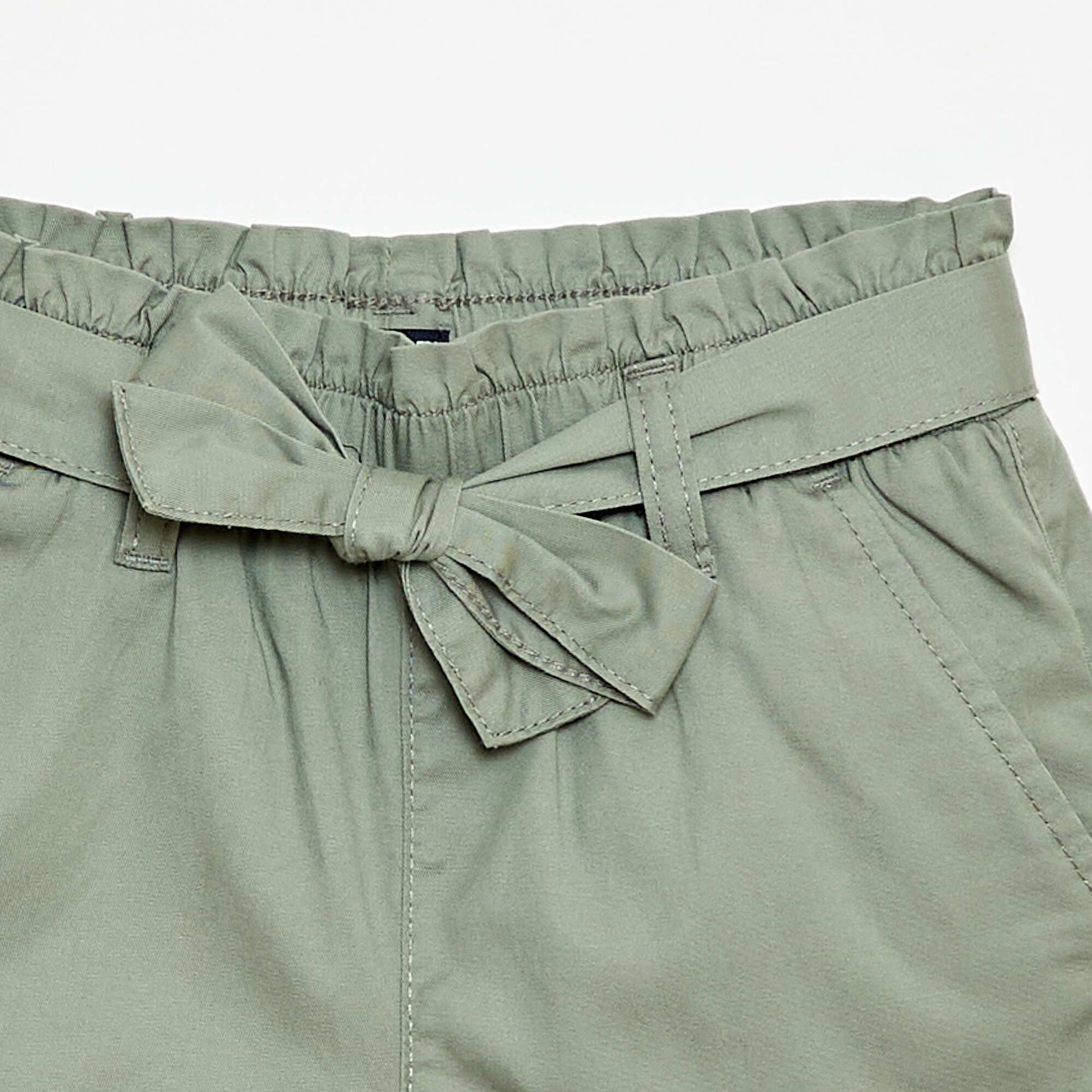 Tie-Waist Shorts GREEN