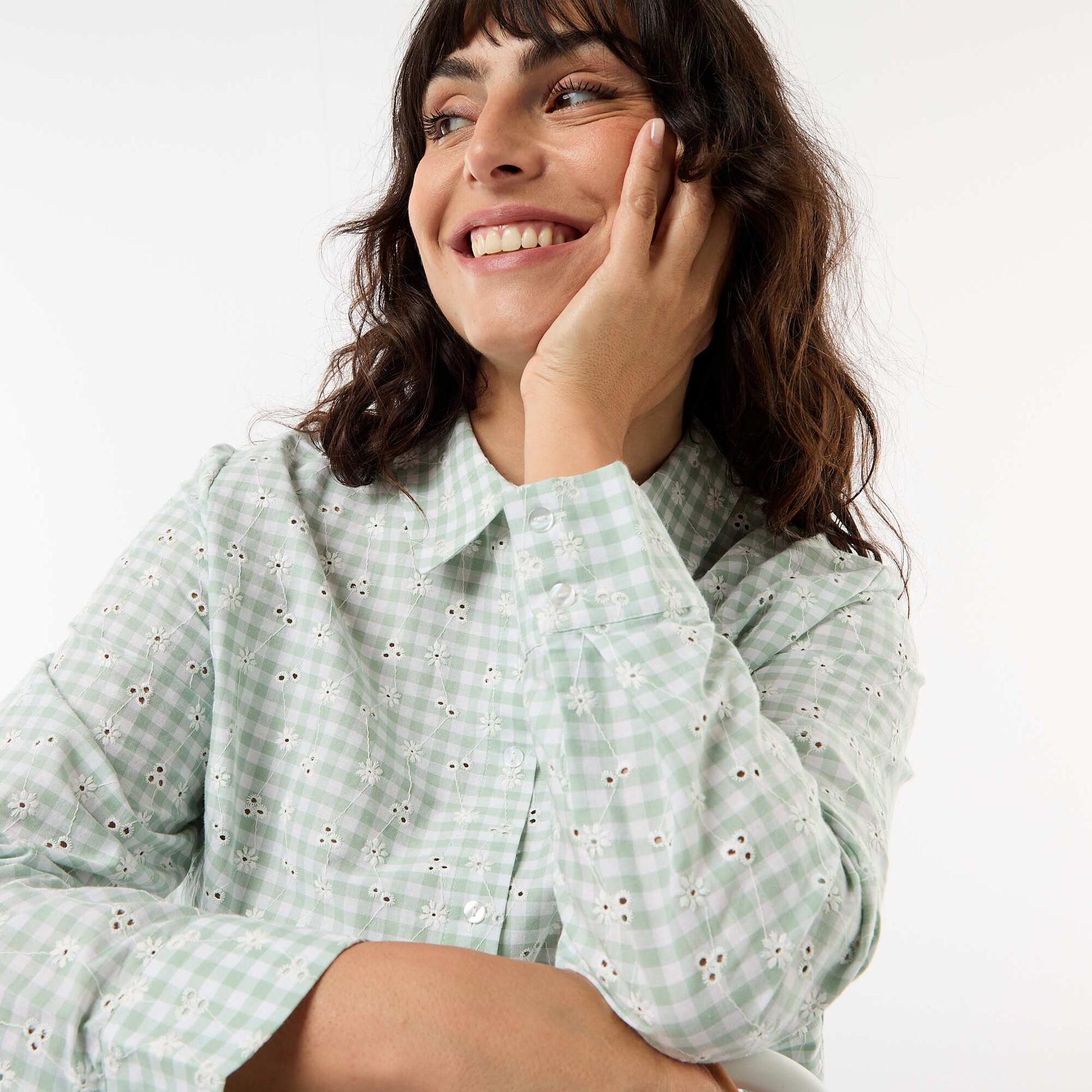Shirt with Broderie Anglaise and Wavy Details GREEN
