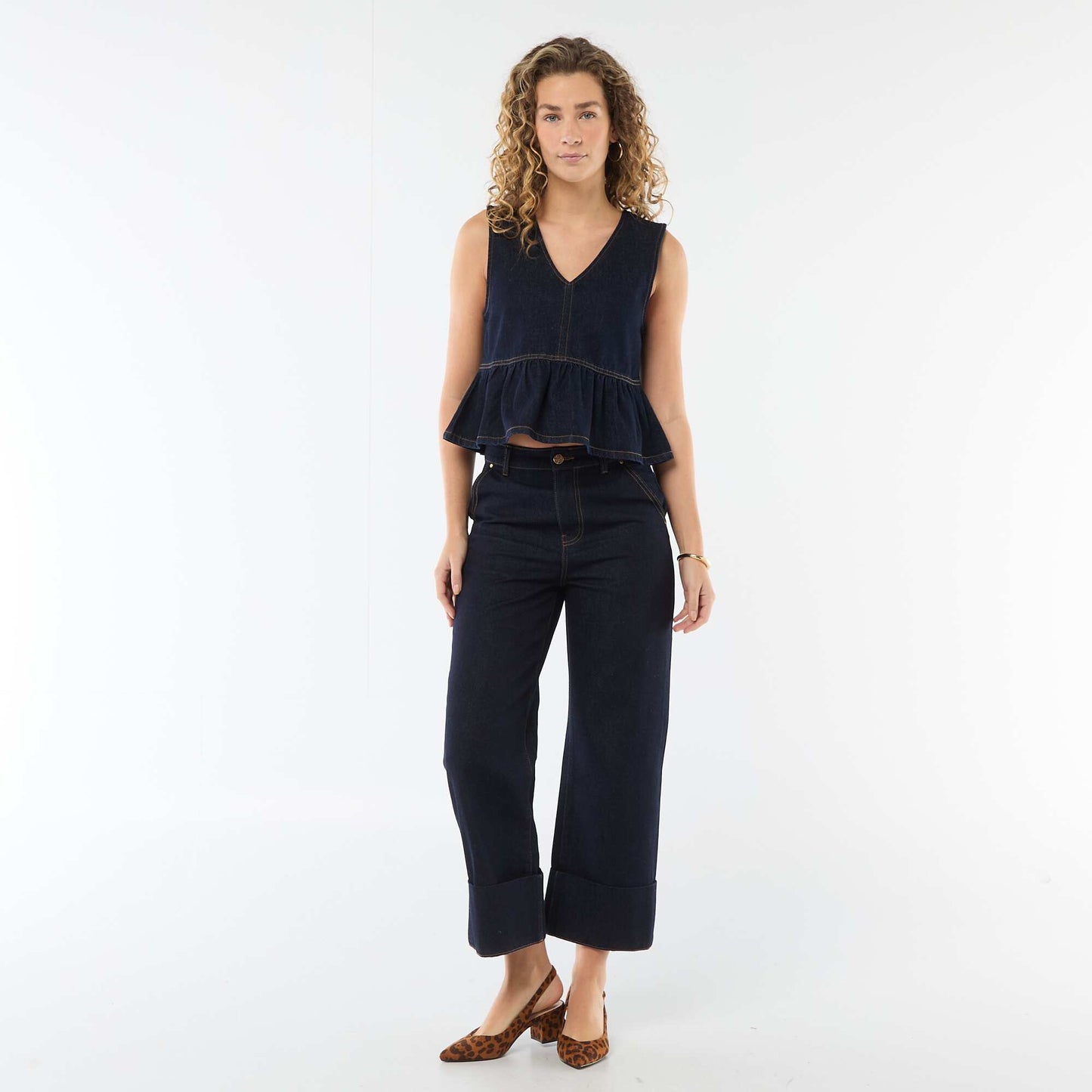 High-Waisted Jeans with Cuffed Hems BLUE