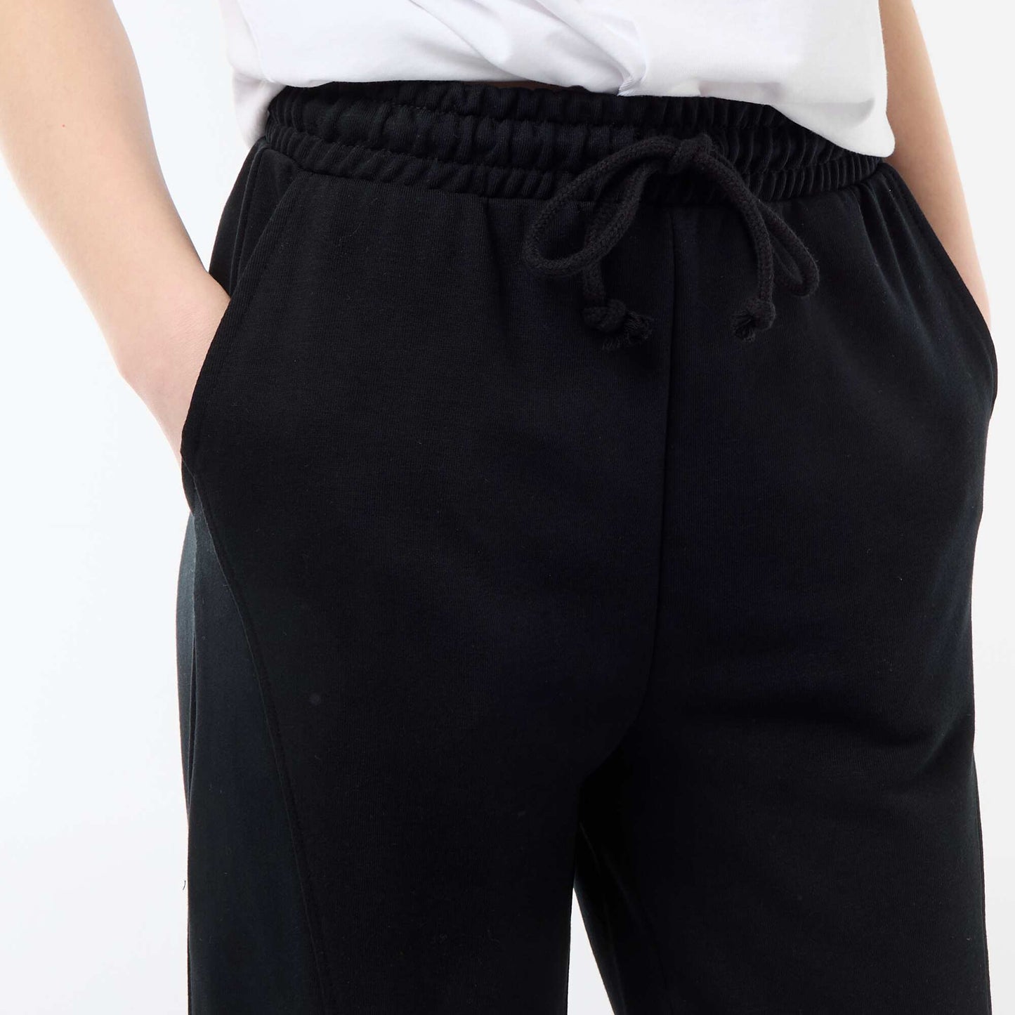 Solid Cotton Barrel Leg Joggers BLACK