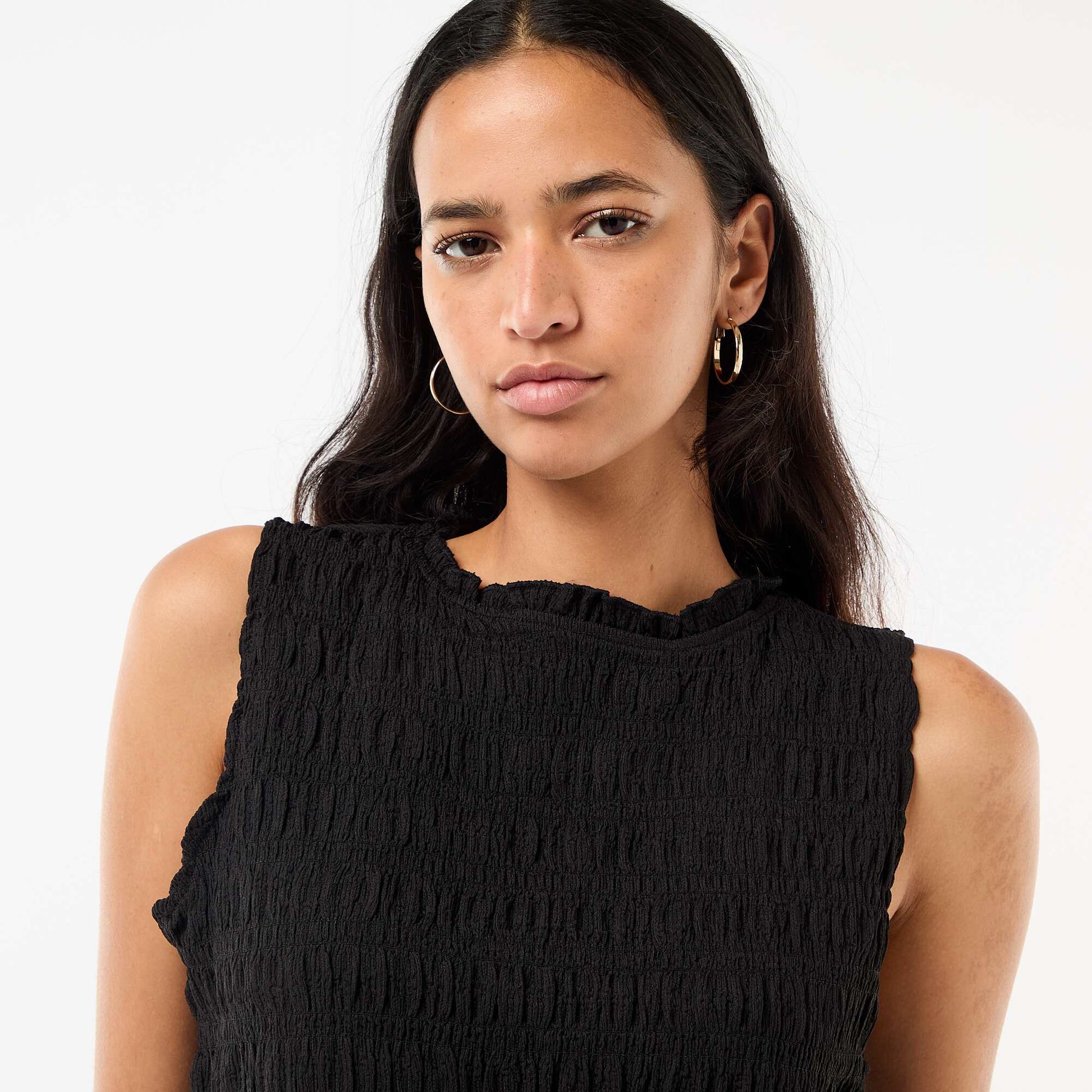 Sleeveless Smocked Top BLACK