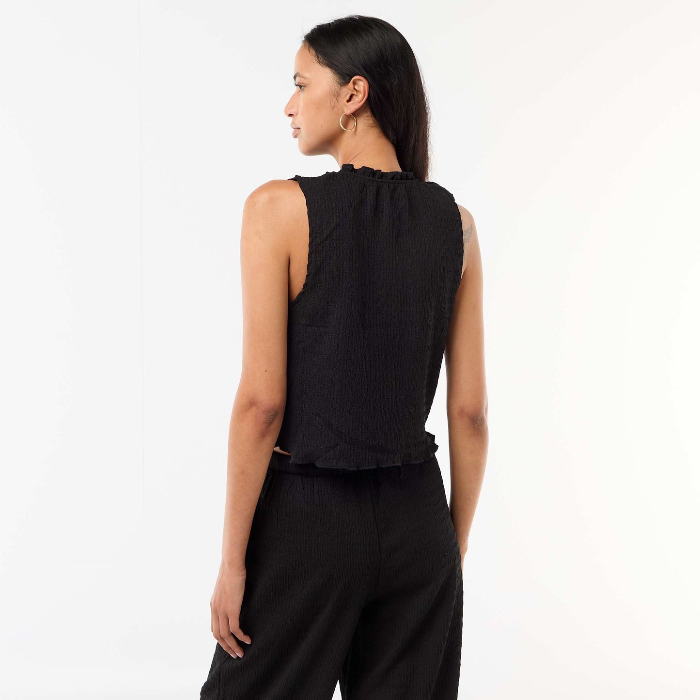 Sleeveless Smocked Top BLACK